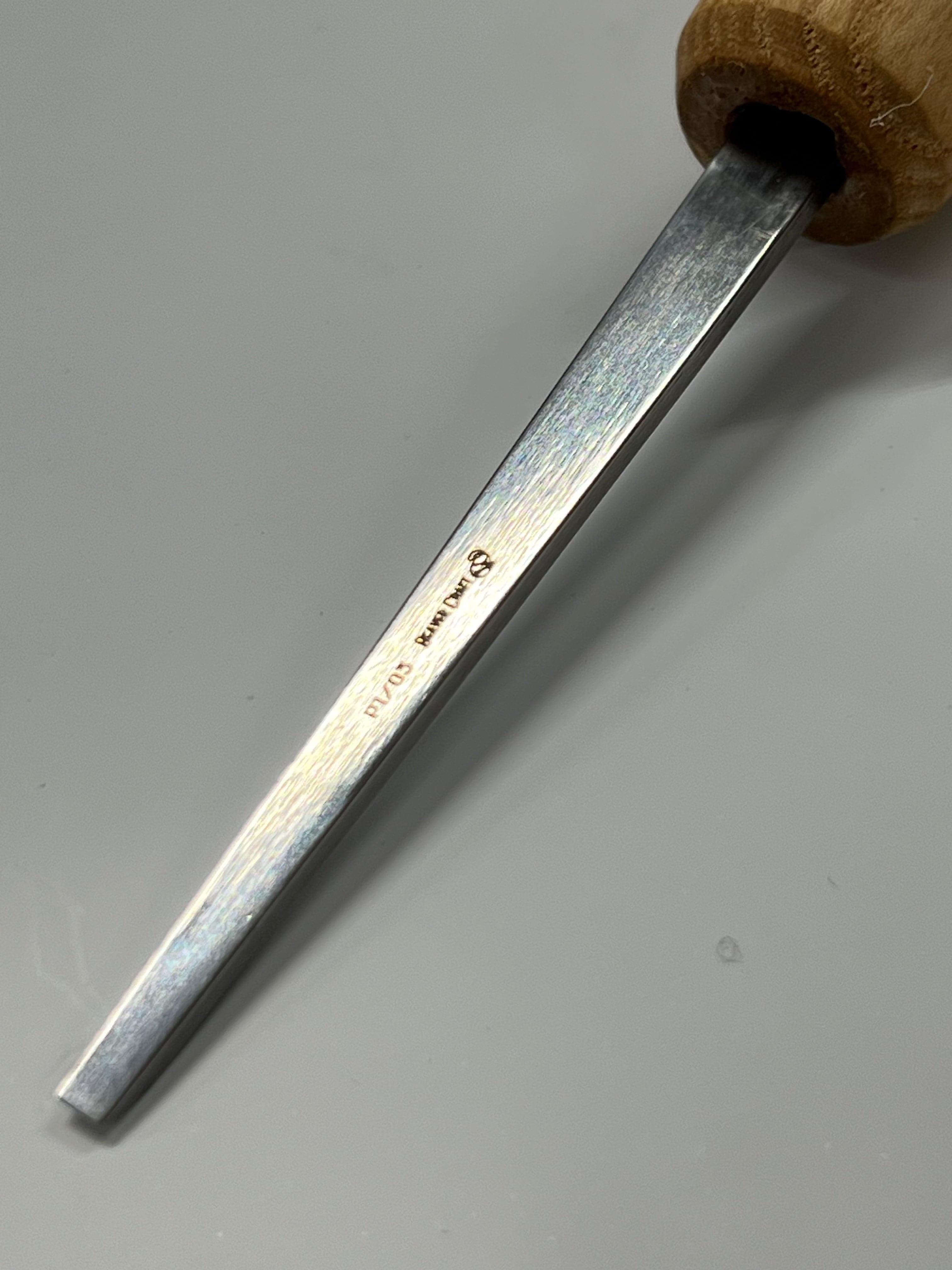 Scalpello per intaglio 75x3mm, scalpello piatto dritto P1/03 con impugnatura a sfera