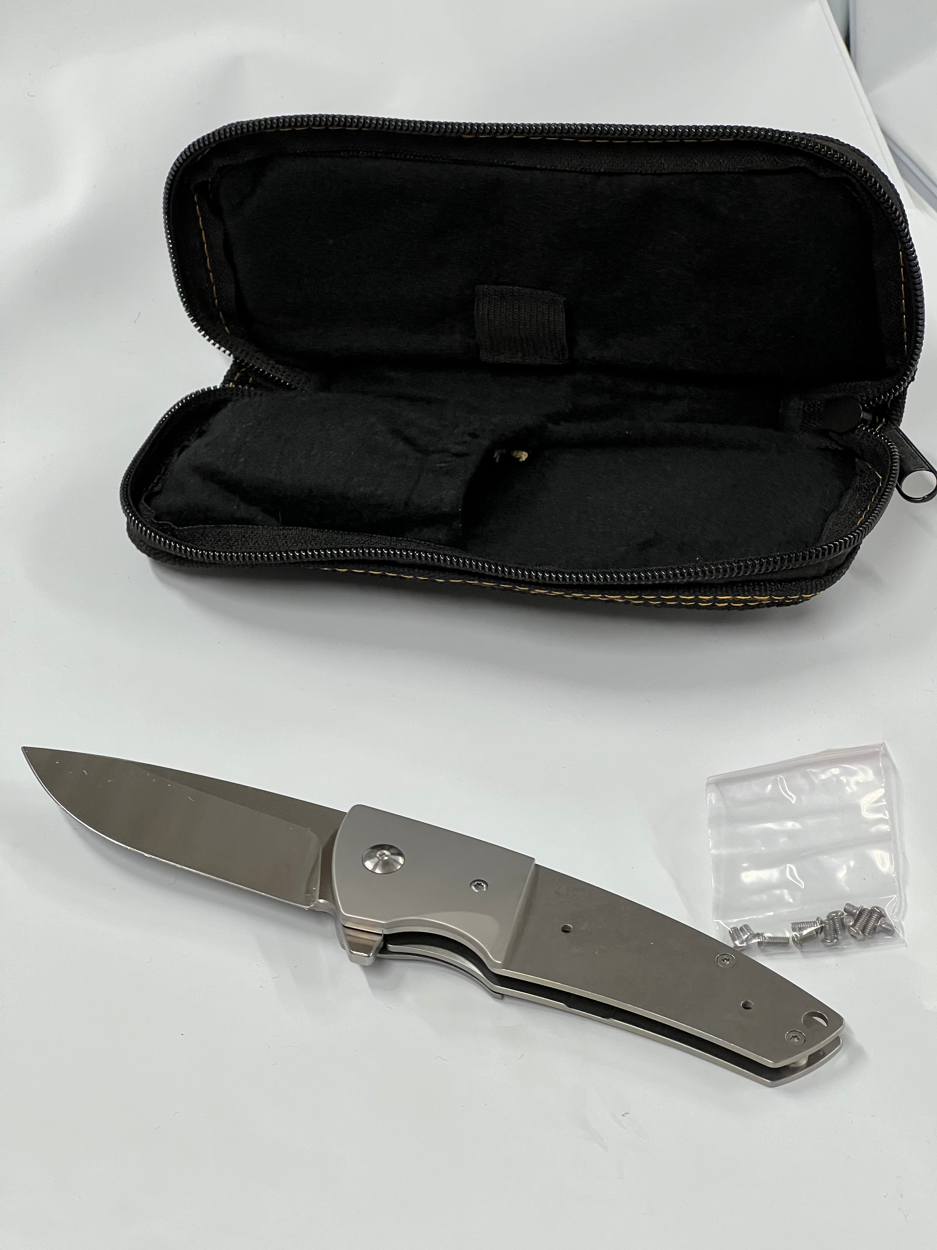 Sett di coltelli pieghevoli "Taktik" in acciaio inossidabile VG10