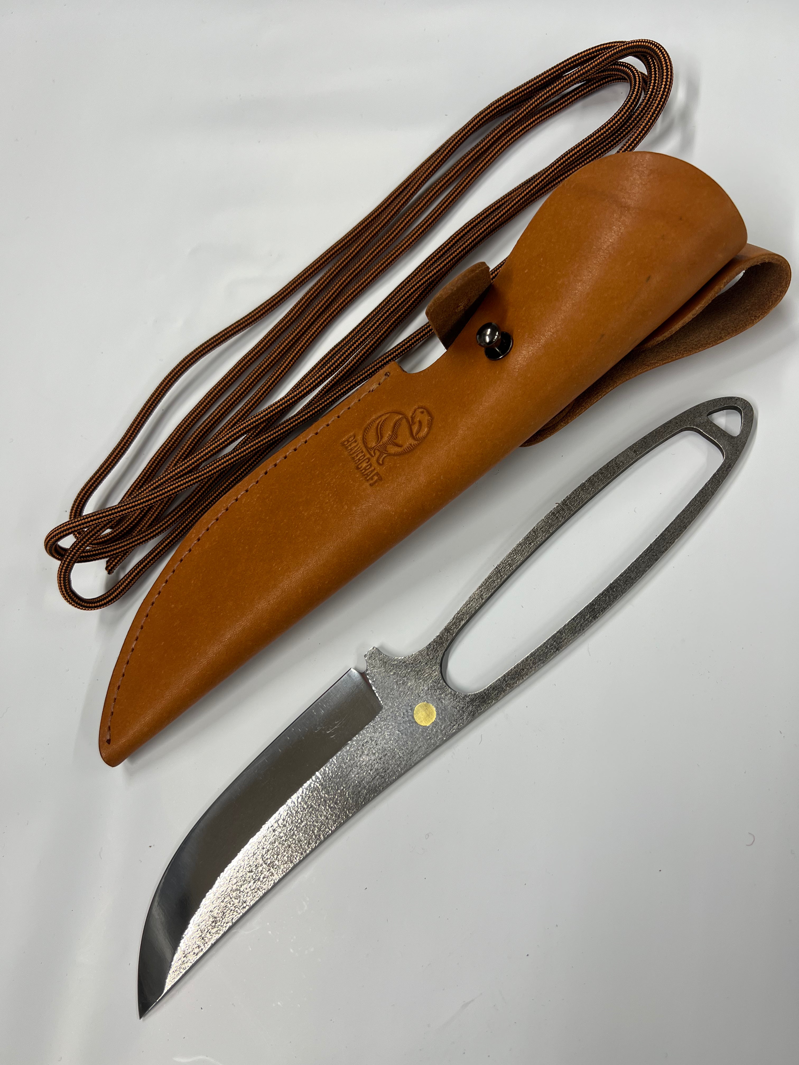 Coltello skeleton SNK1 con fodero in pelle