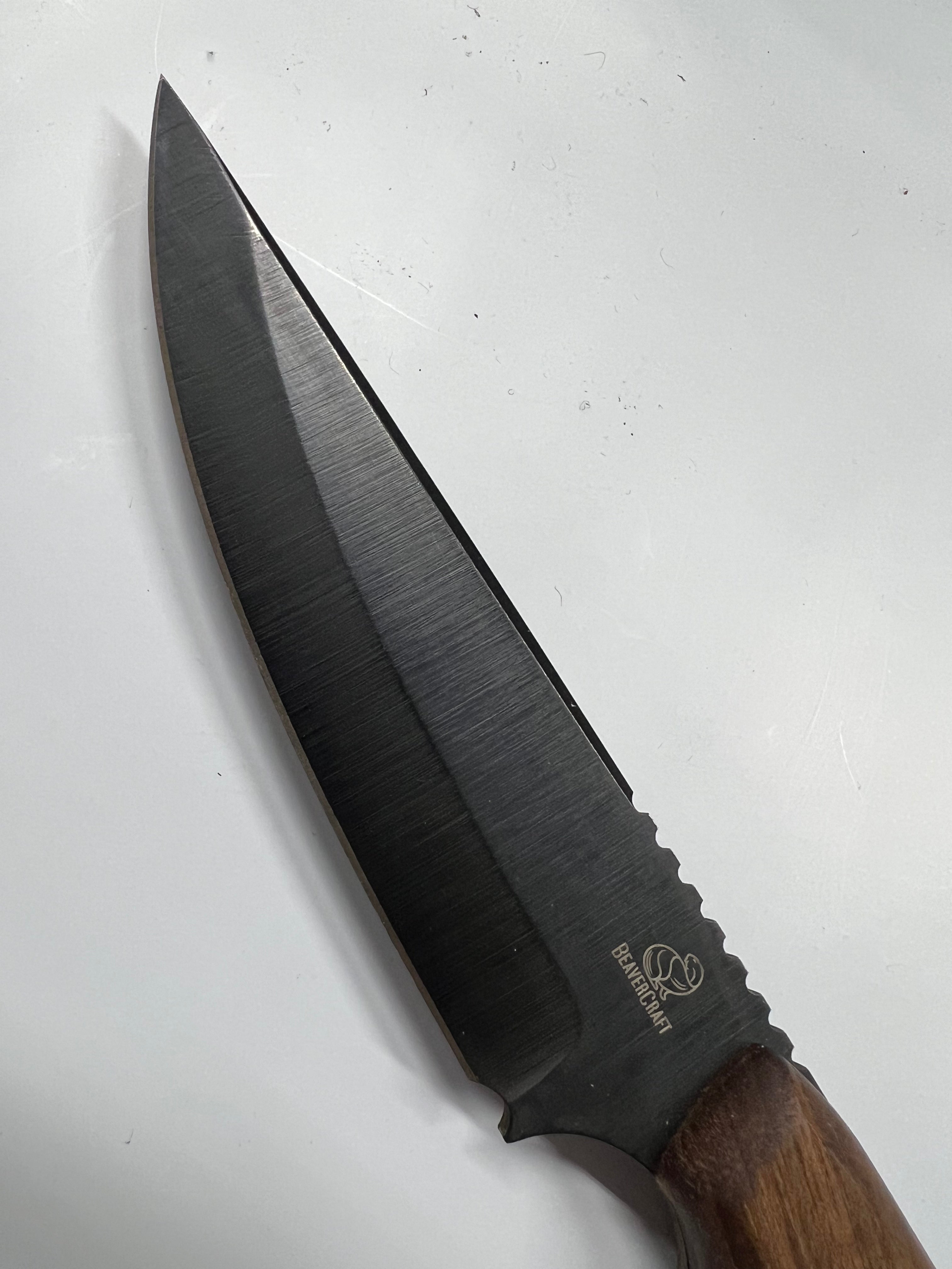 Coltello da caccia ucraino HGK6 con fodero in pelle