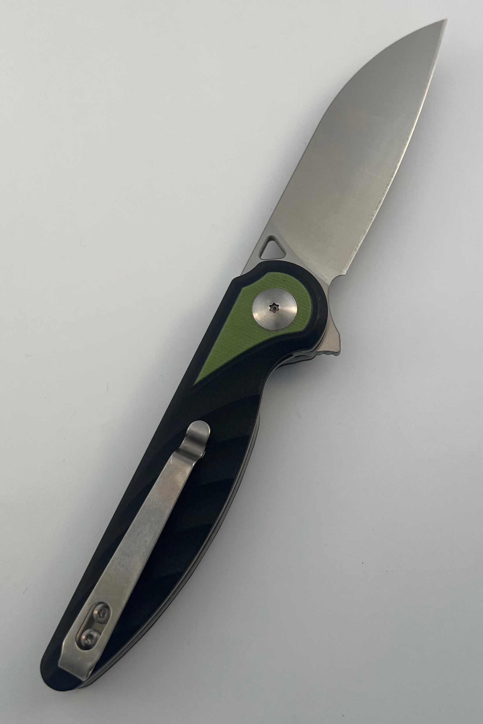 Coltello a serramanico J41