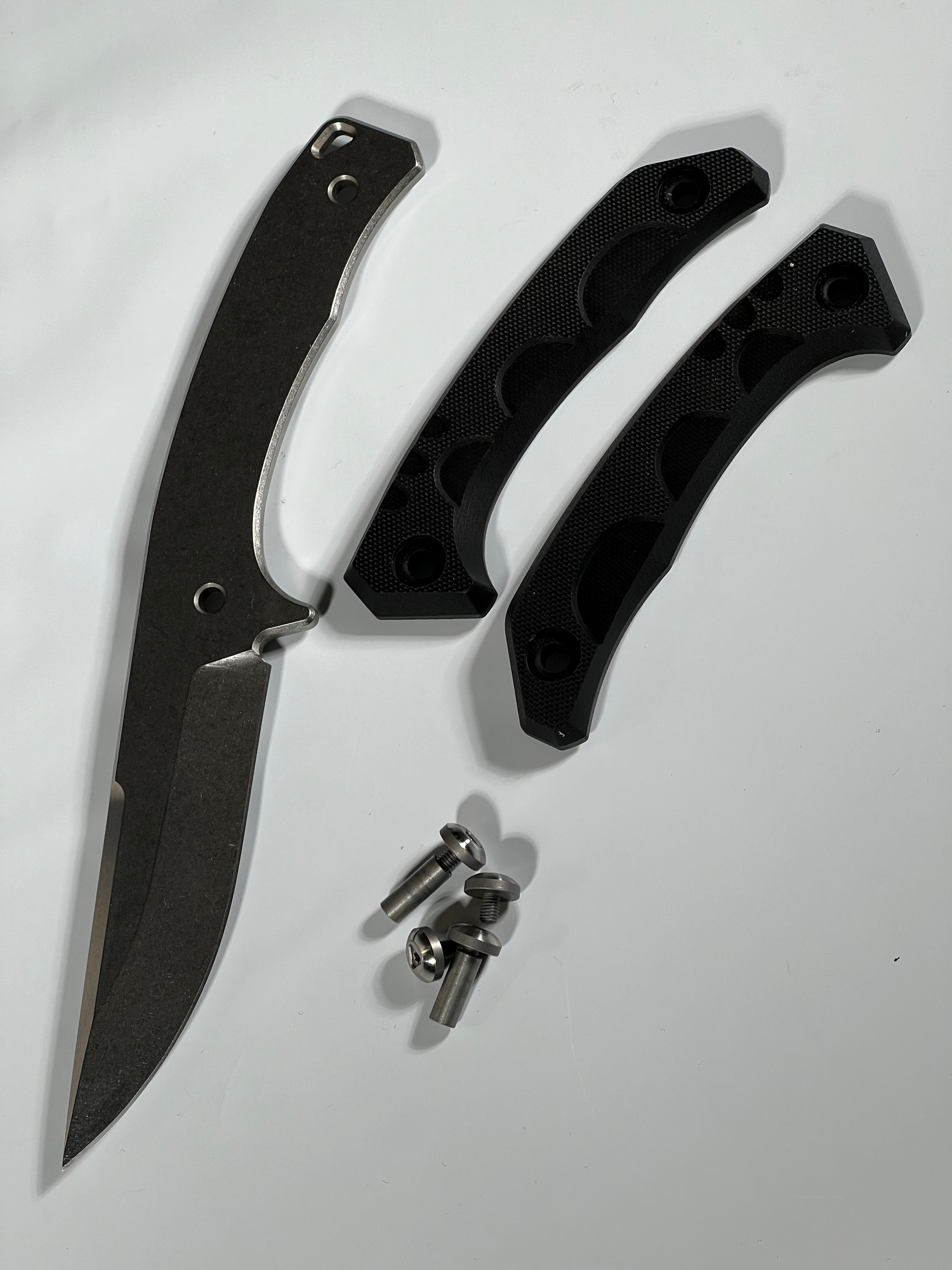 Coltello full-tang J43