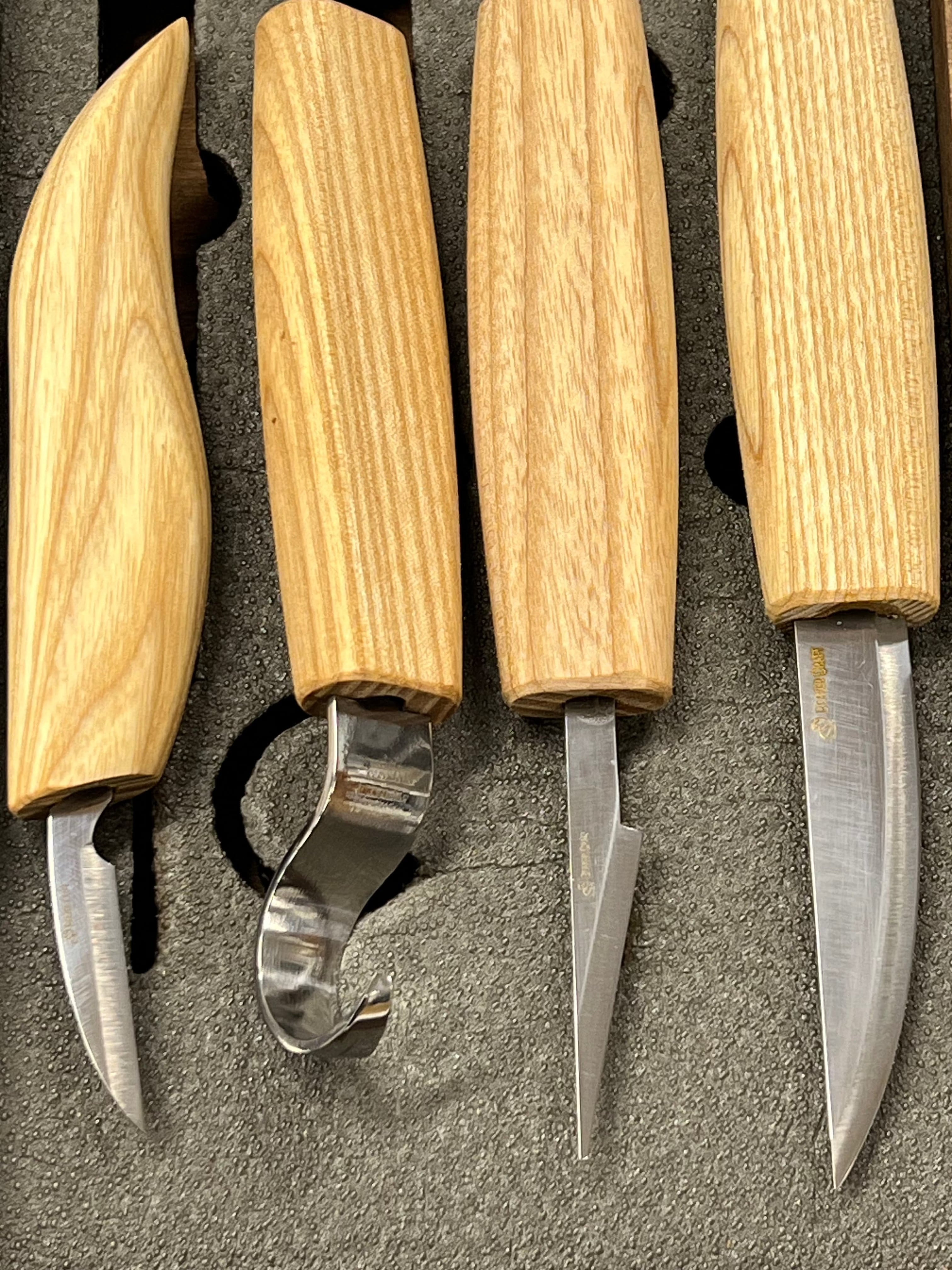 Set di scalpelli per intaglio S09 in scatola con 4 scalpelli