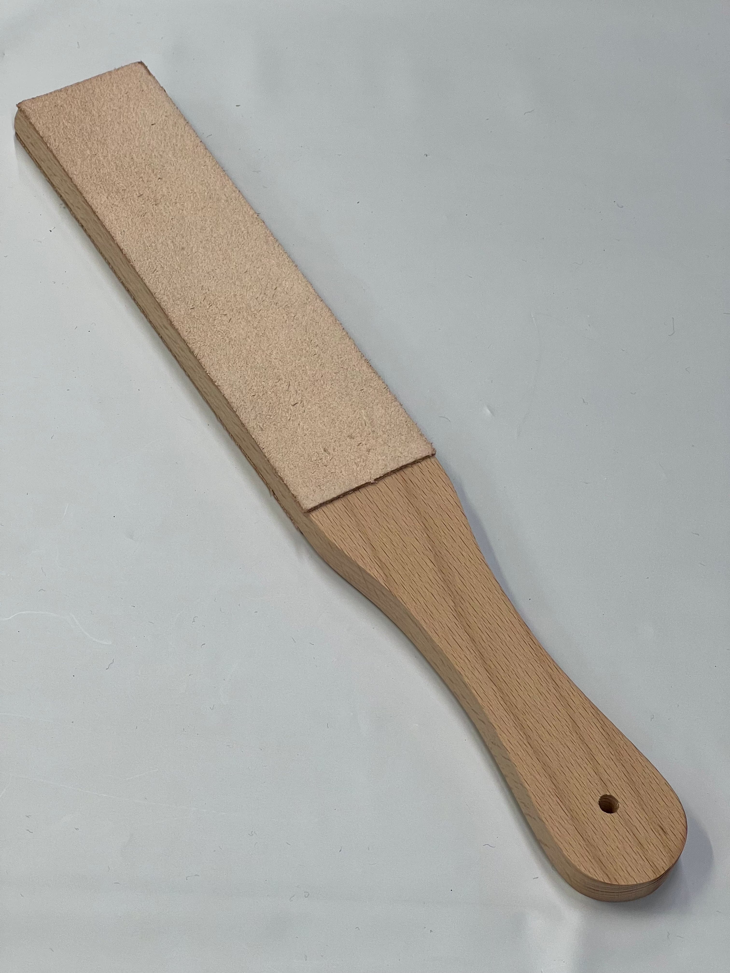 Cinturino in cuoio bifacciale su base in legno RW054