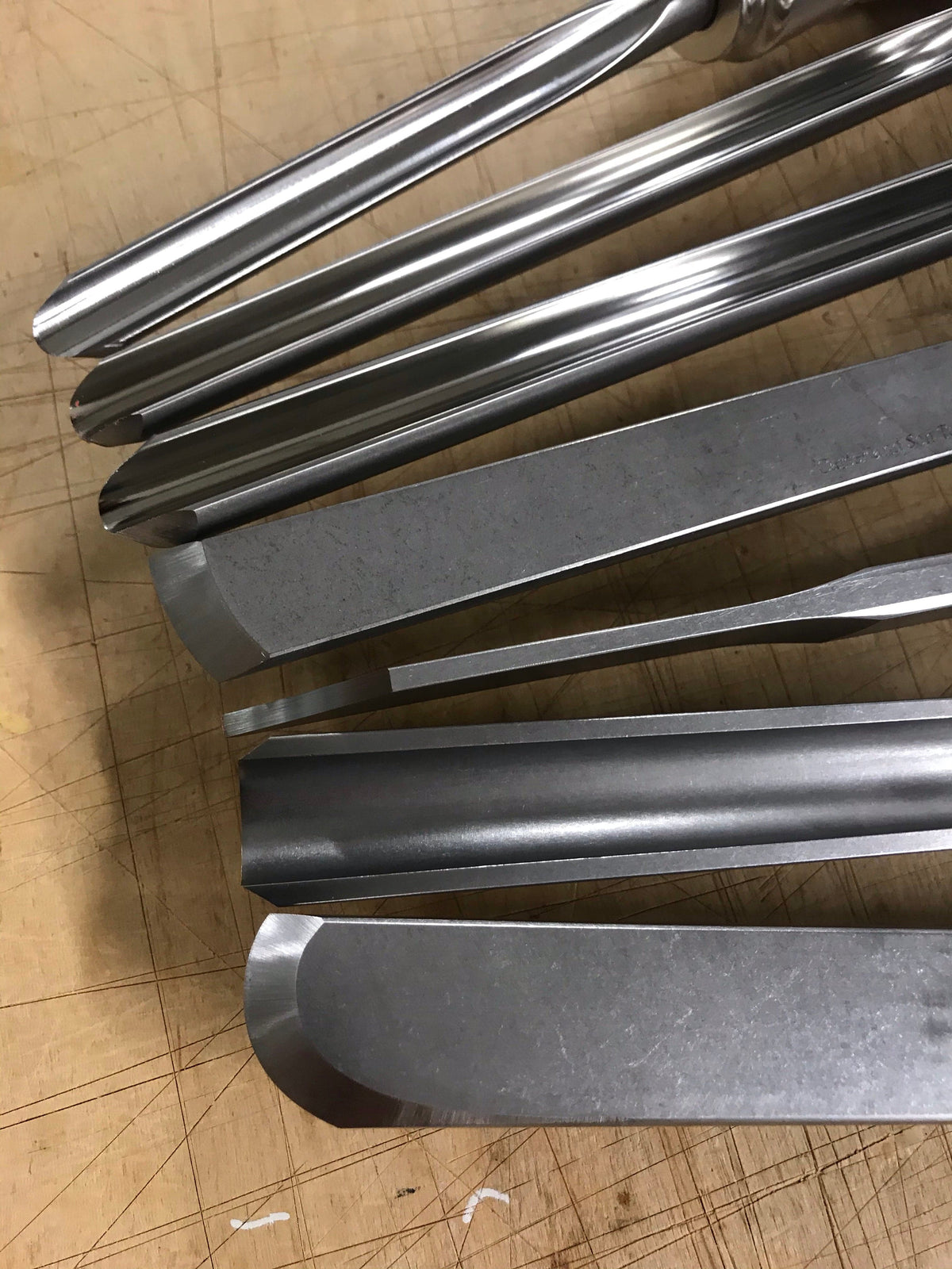 Gorbia in acciaio super rapido M42 - Carter and Son Toolworks