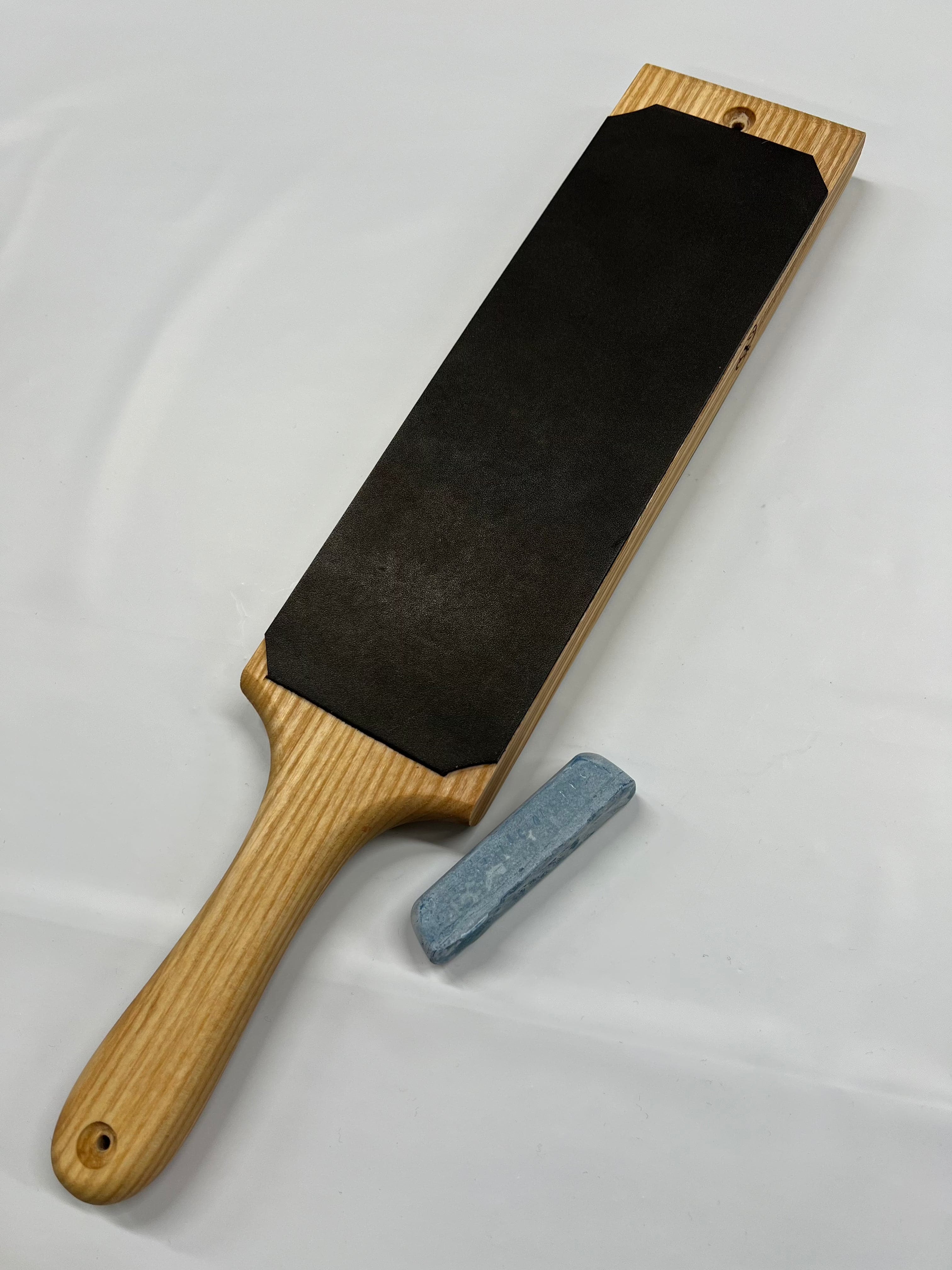 Coramella in pelle a doppia faccia 230x80 su legno di frassino con pasta abrasiva LS1P1