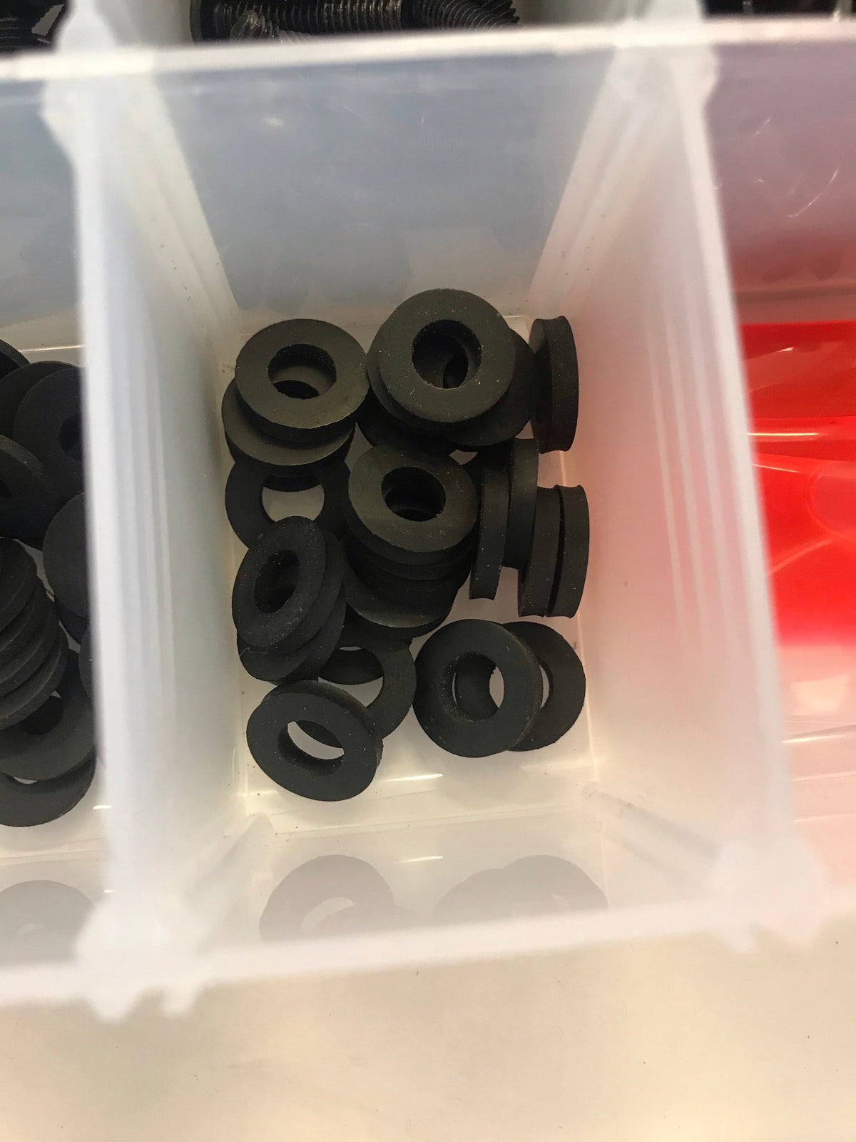 Set di minuteria per foderi in Kydex