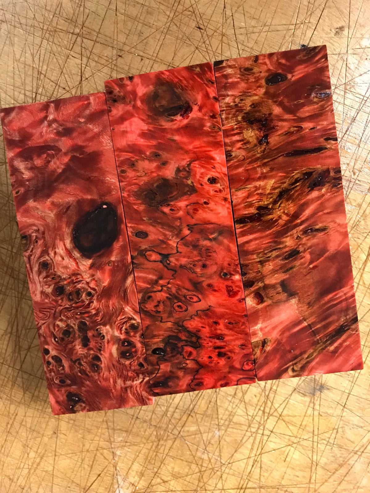 Nodo di pioppo - Rosso