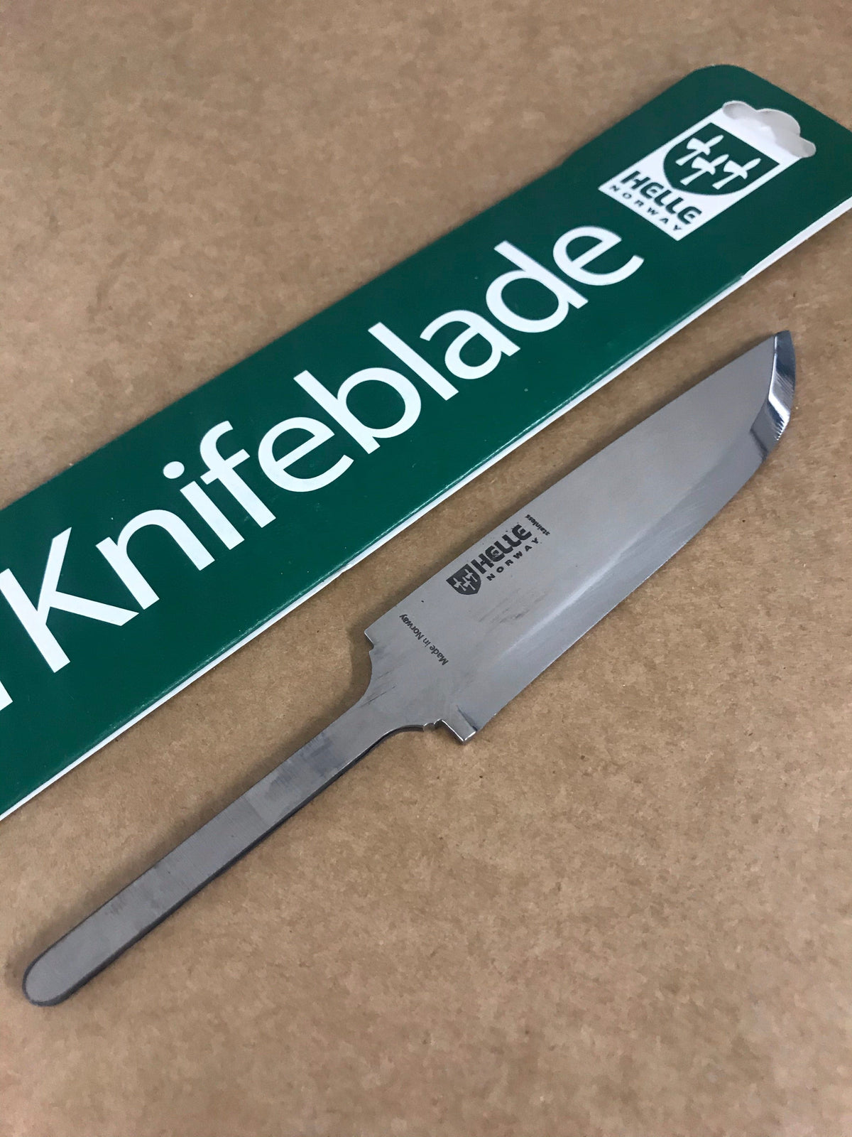 Coltello da scout Helle 05