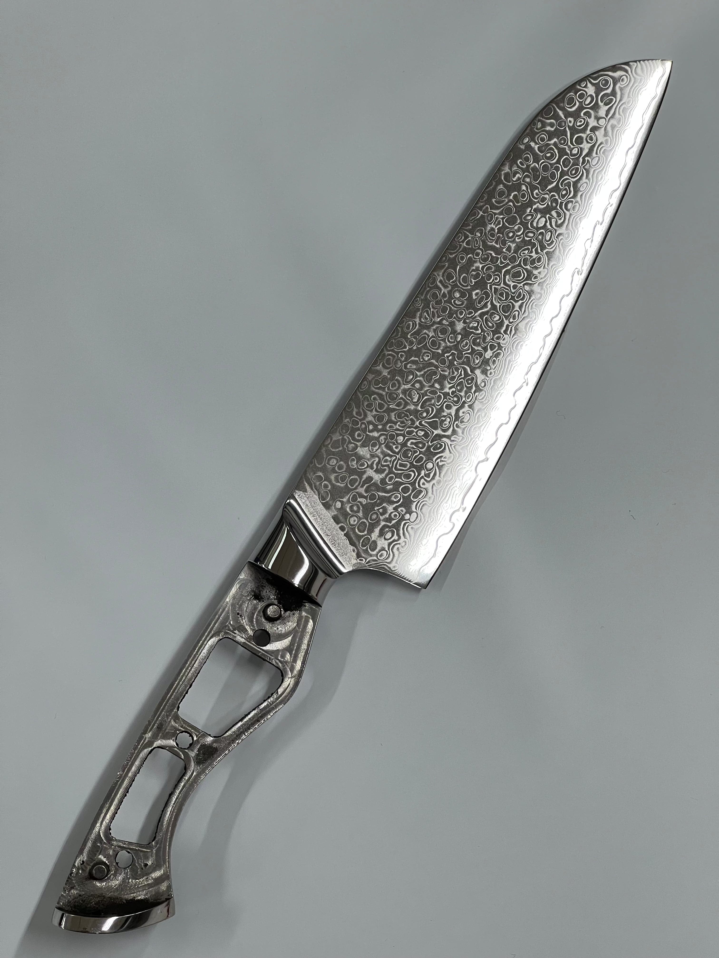 Santoku - Coltello da chef damasco VG10 8" a codolo pieno con alveolature