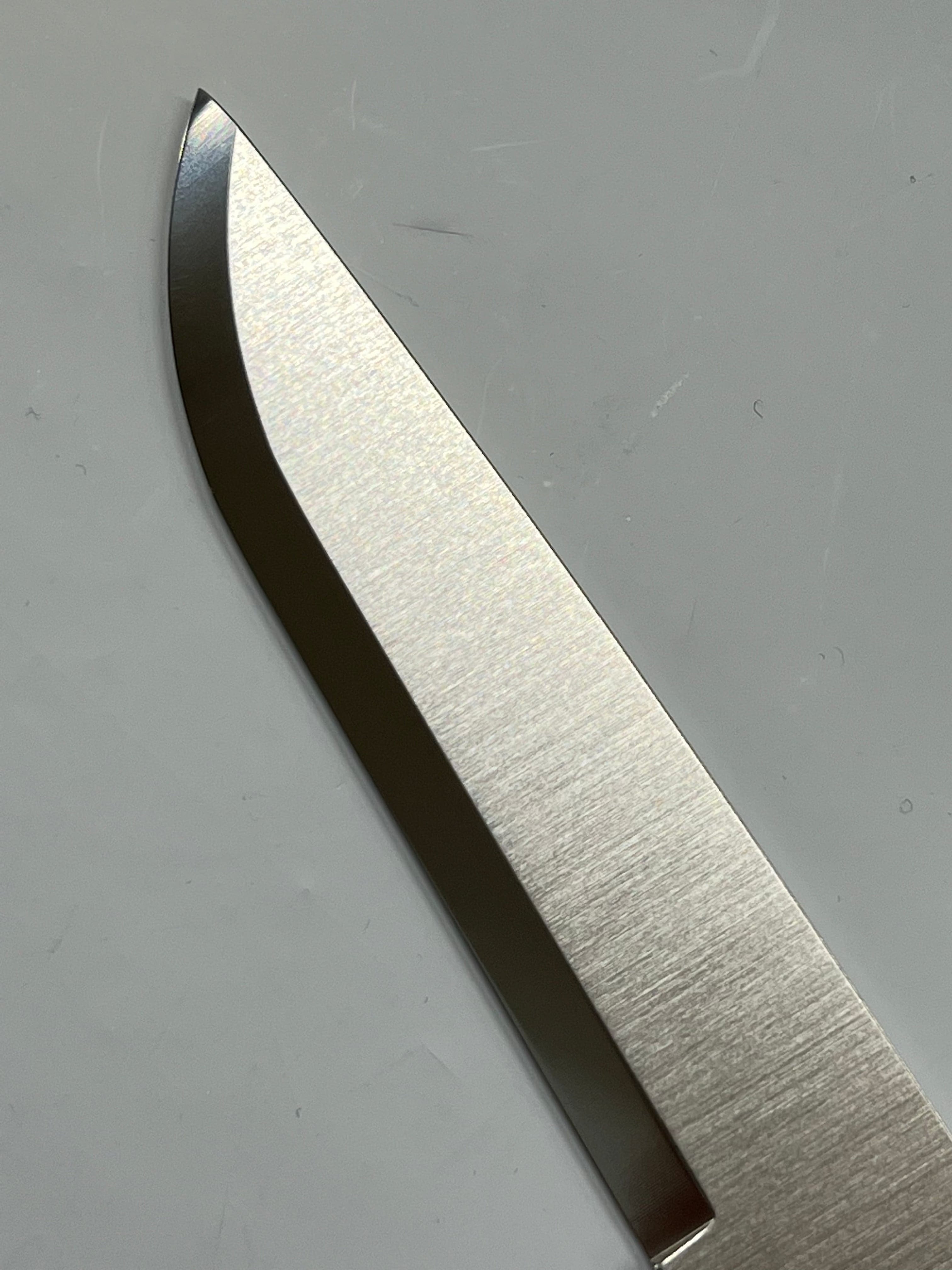 Lama per coltello Brisa Trapper 115 Scandi Elmax inossidabile