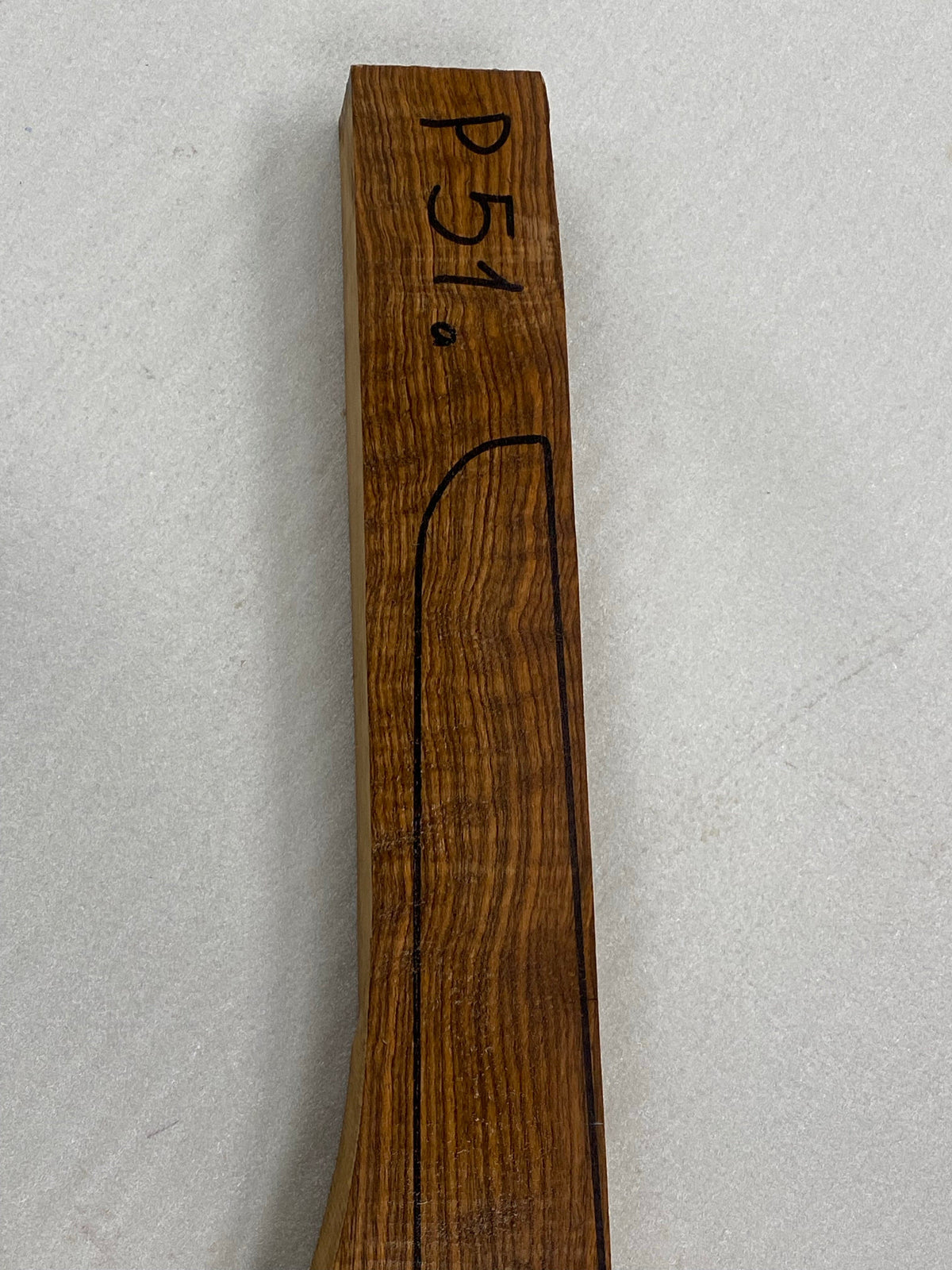 Calcio per fucile in noce turco grado 3 P-51