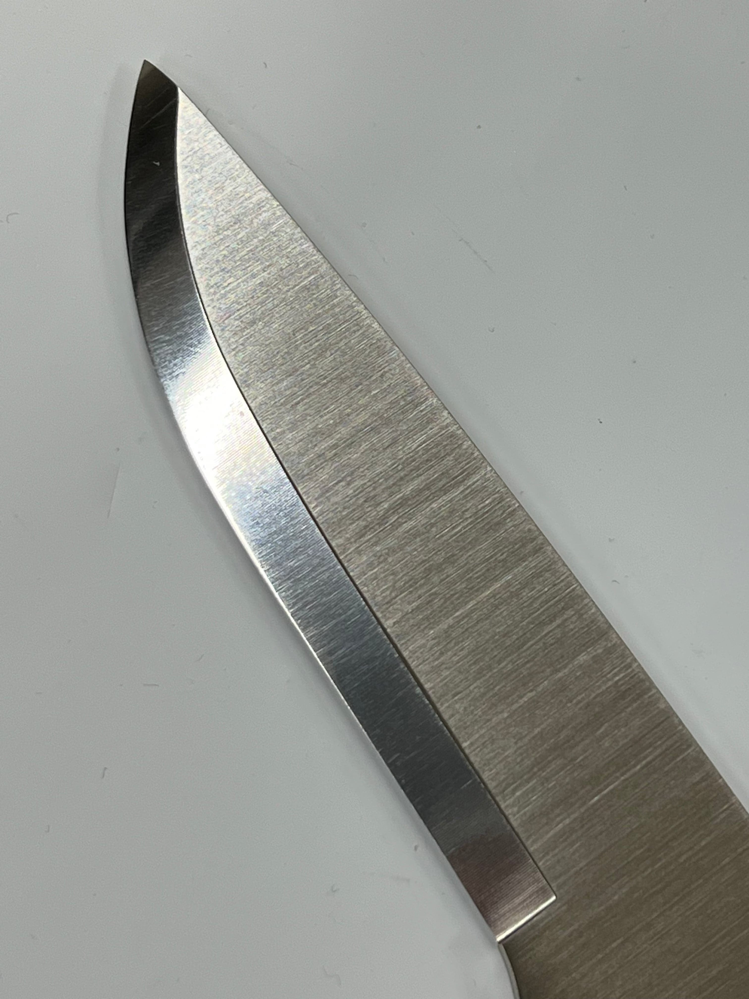 Lama per coltello Brisa Trapper 95 Scandi N690 in acciaio inossidabile