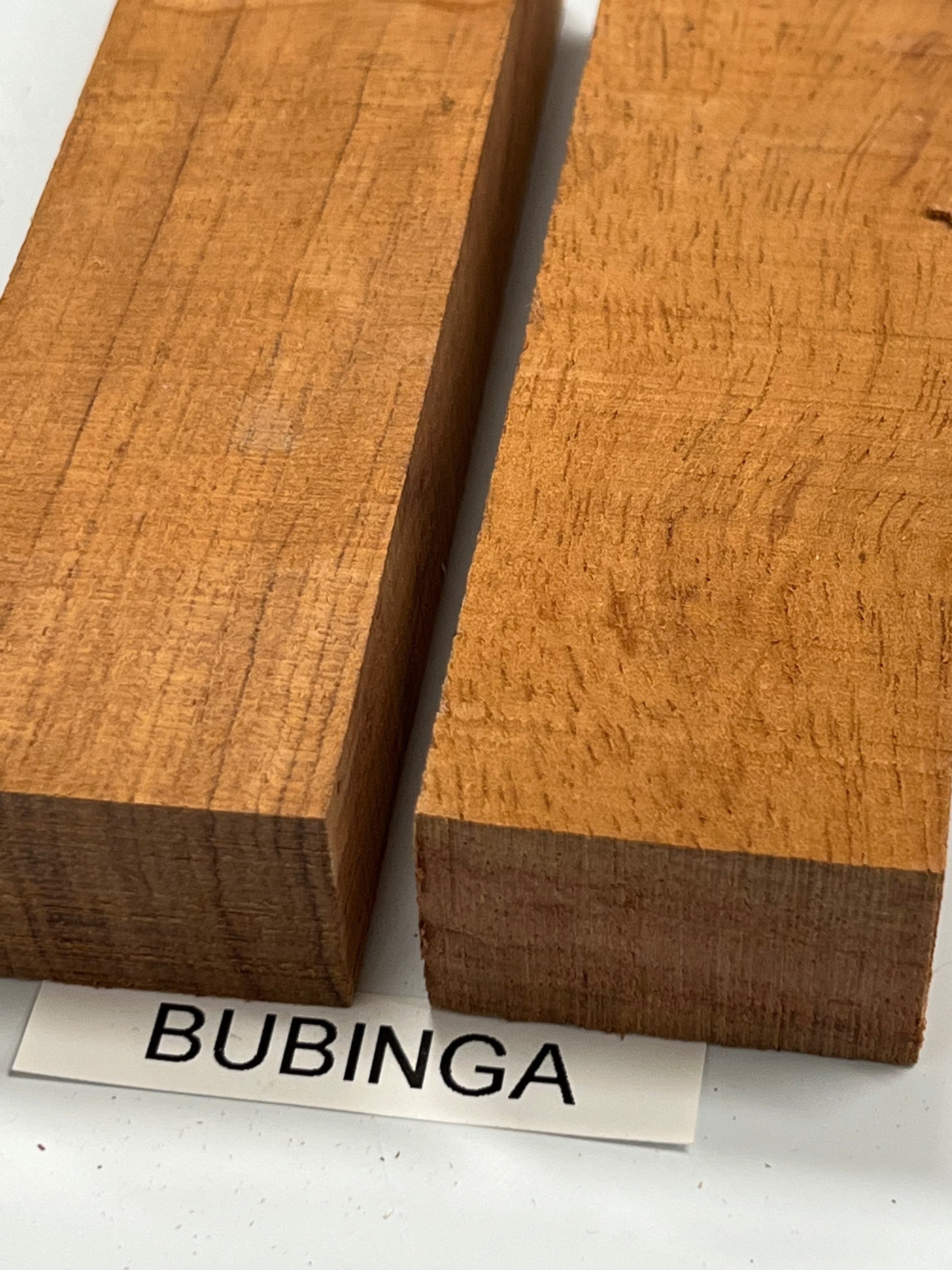 Blocco di legno per manico di coltello