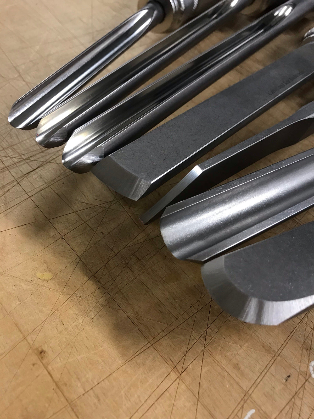 Gorbia in acciaio super rapido M42 - Carter and Son Toolworks