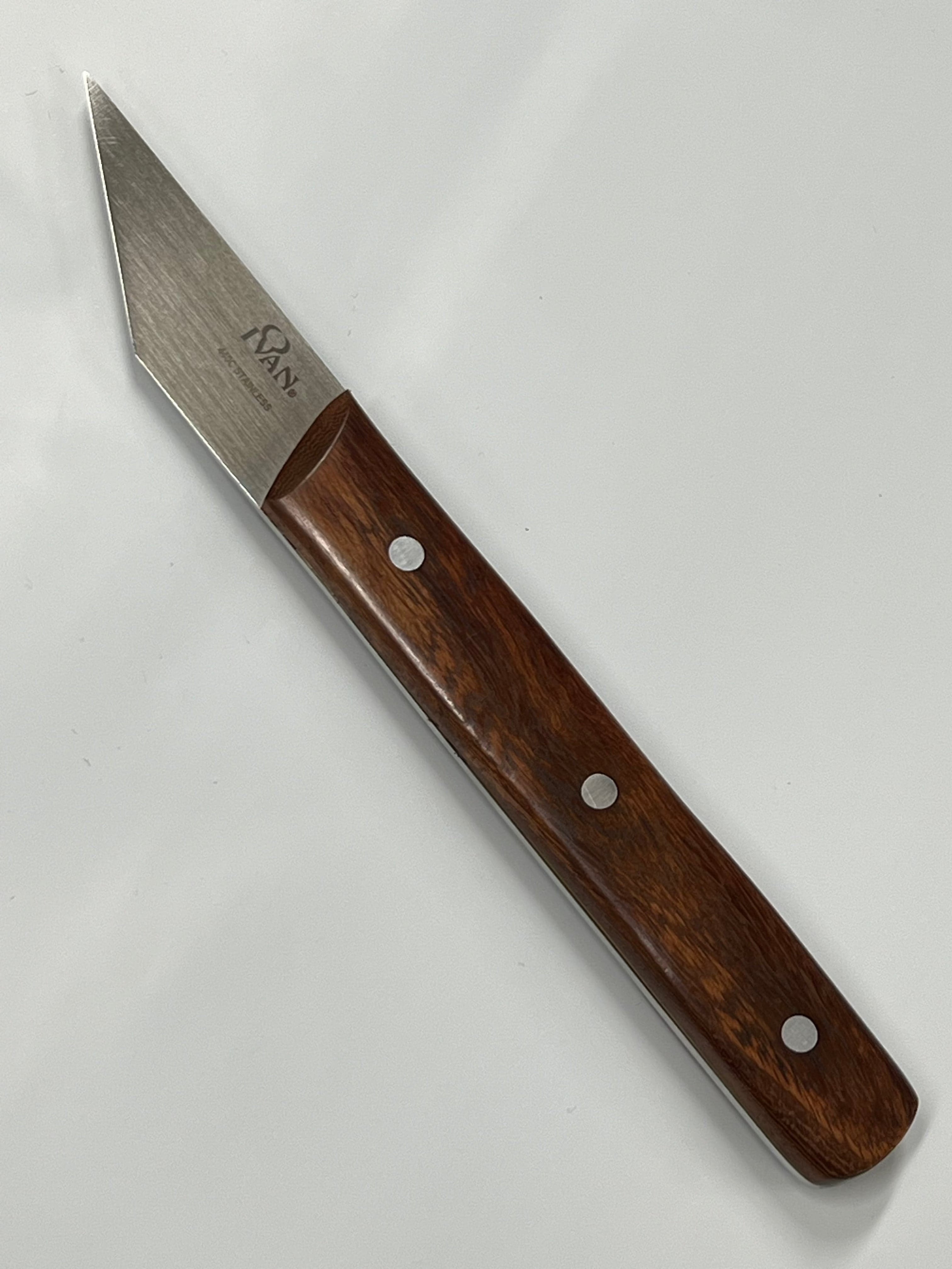 Coltello per cuoio angolato in stile francese