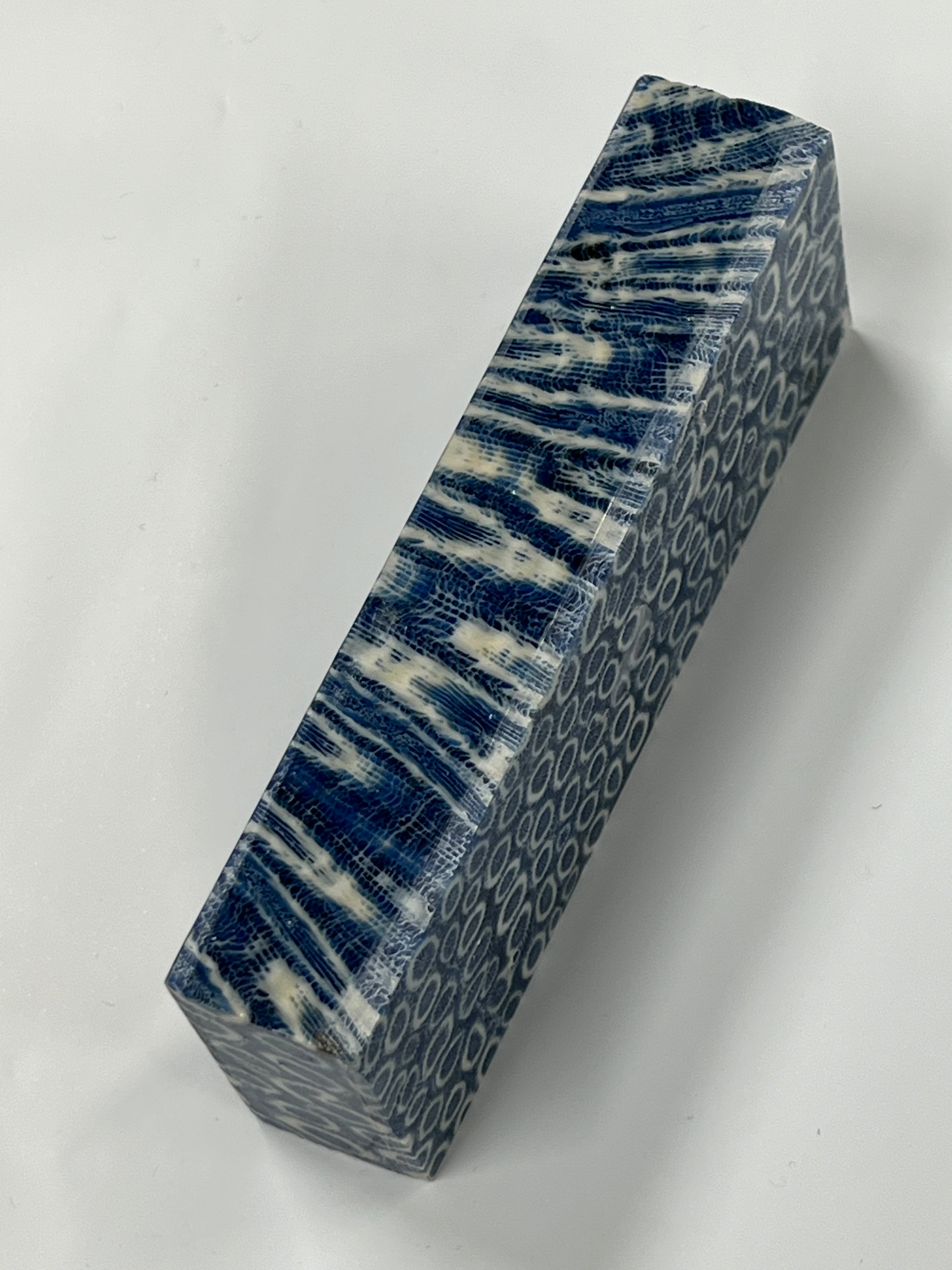 Blocco di corallo fossile per manico K1 (blu)