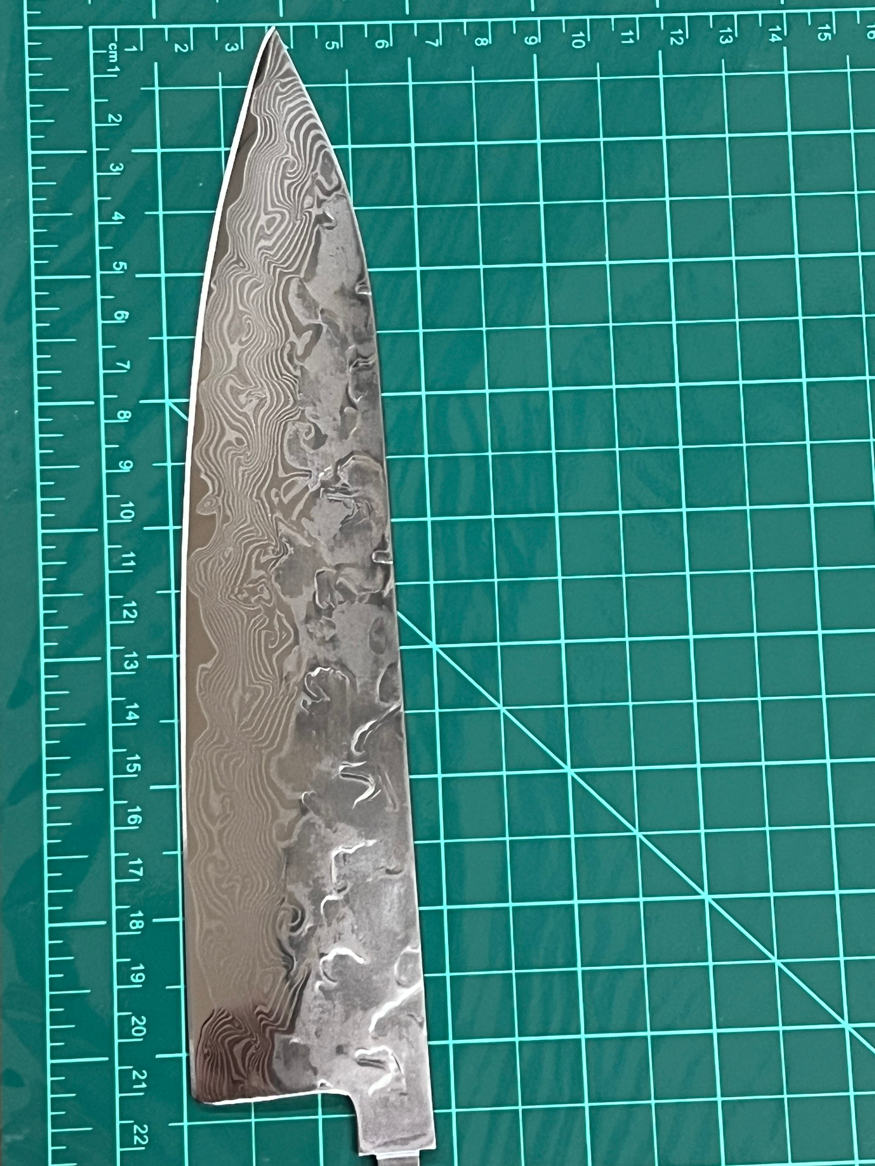 Coltello da chef 200mm VG-10 Lucidato Brute de forge Damasco