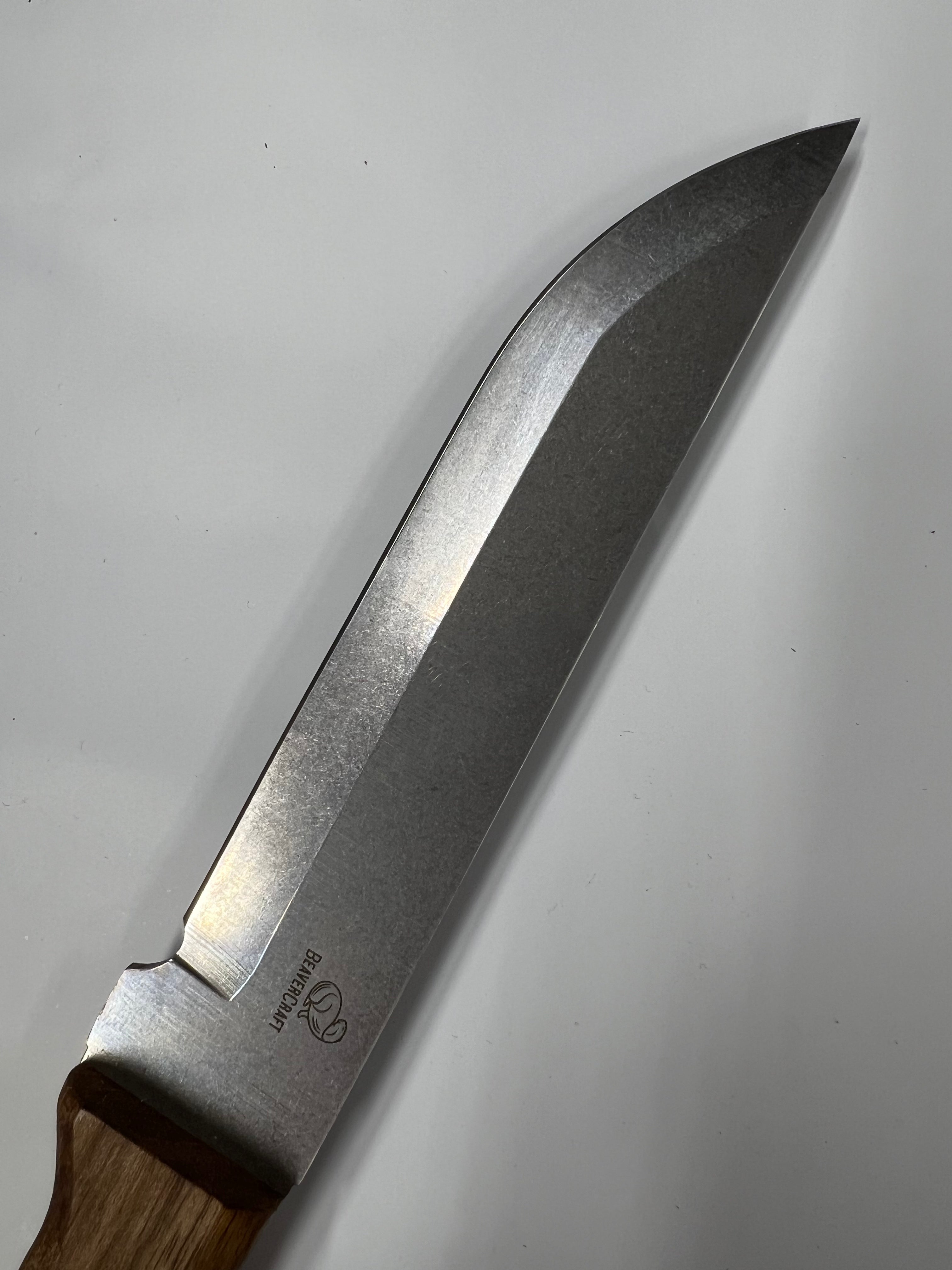 Coltello tattico ucraino Bowie TLK1 con fodero in pelle