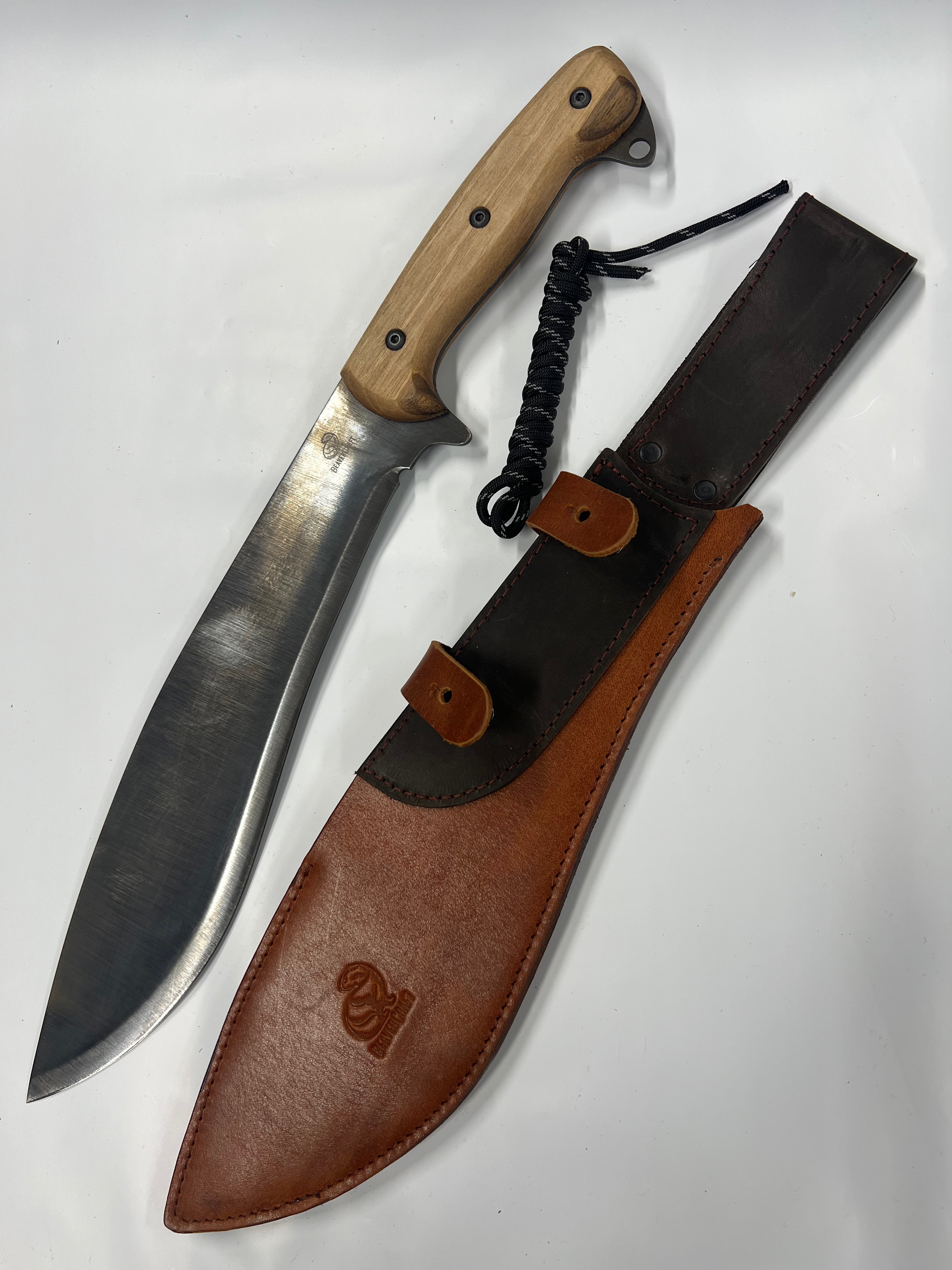 Kukri KKR1 con fodero in cuoio