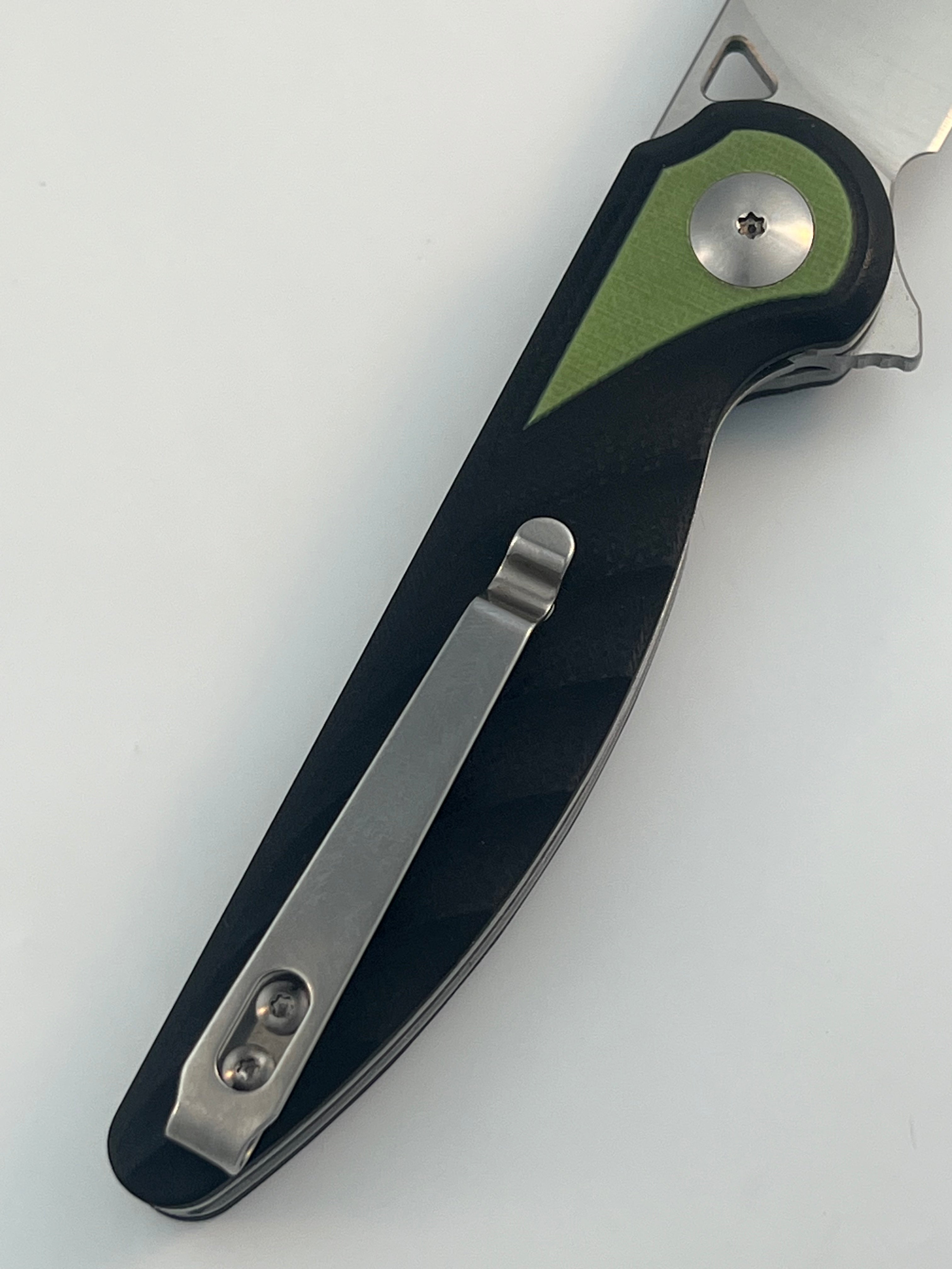 Coltello a serramanico J41
