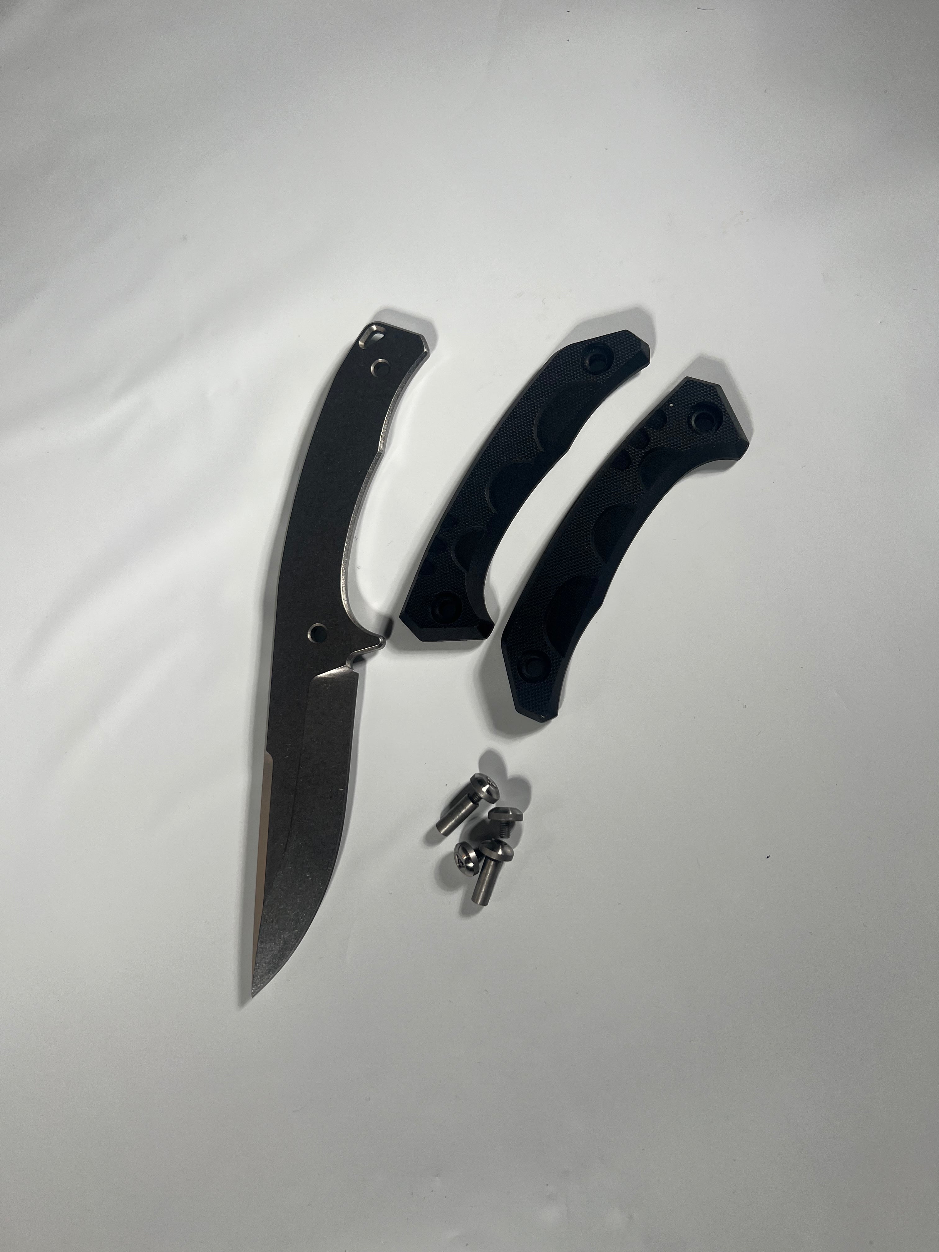 Coltello full-tang J43