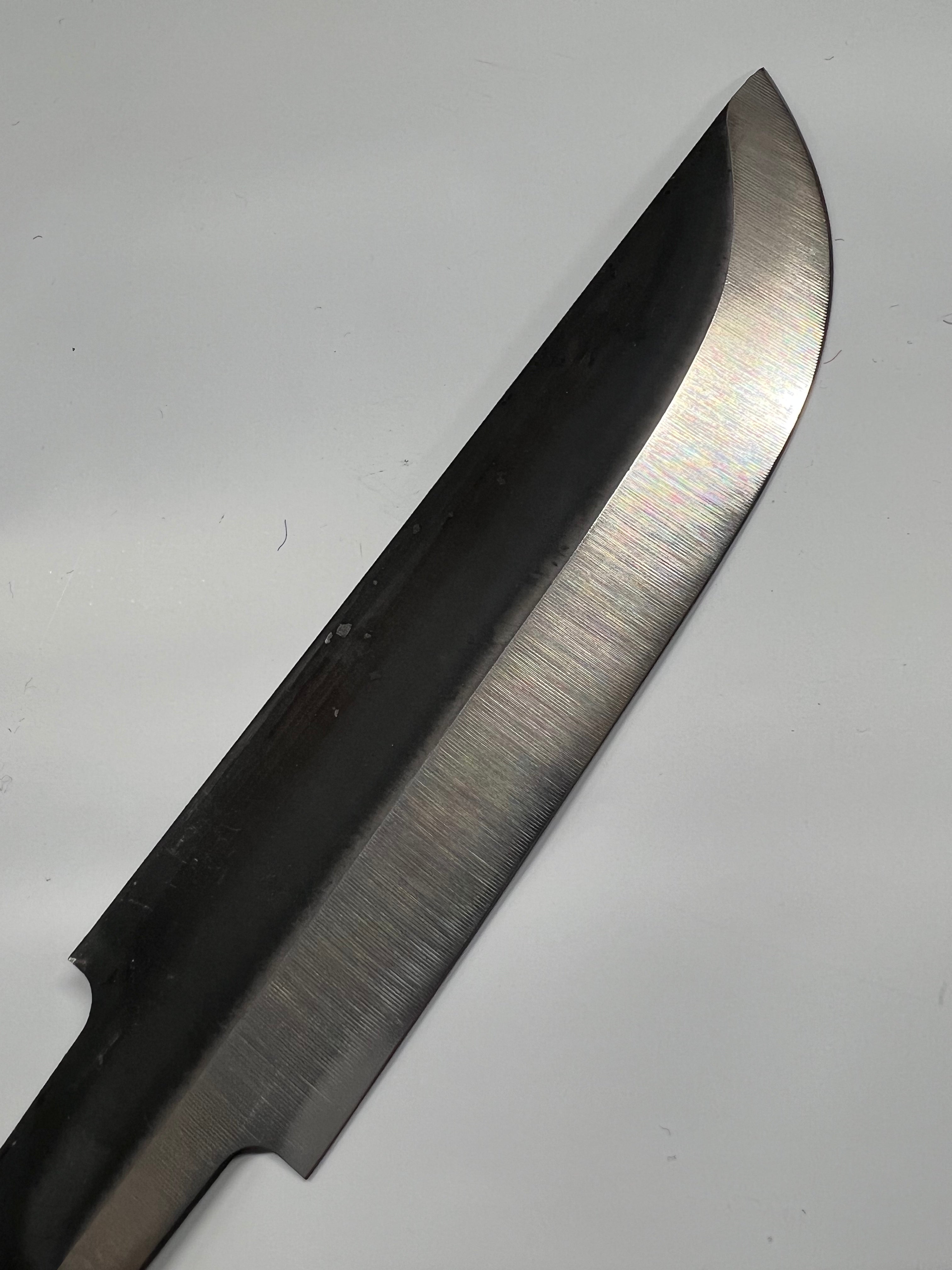 Lama per coltello Leuku da 120 mm senza ricasso