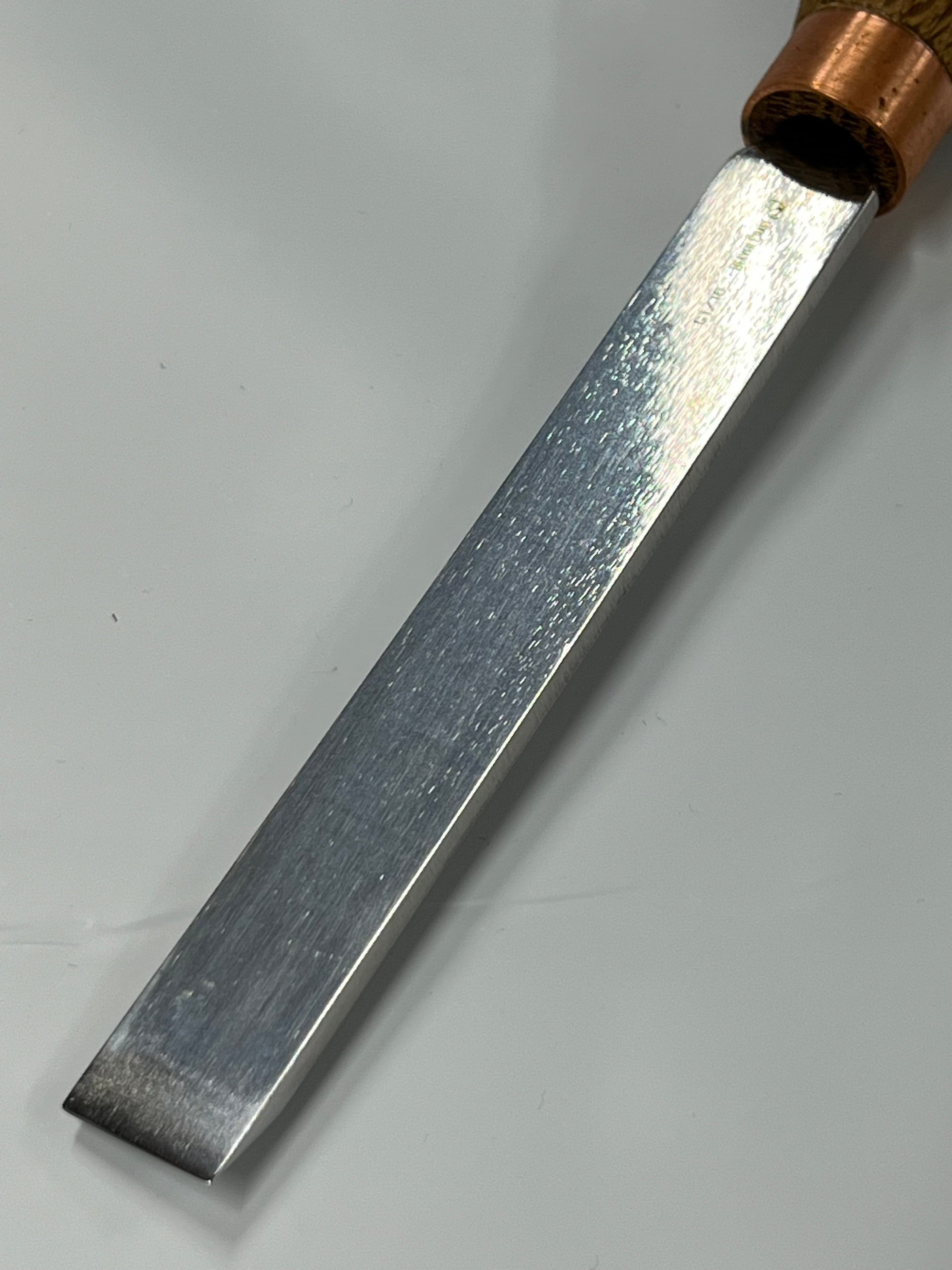 Scalpello per intaglio 130x16mm a lama piatta dritta