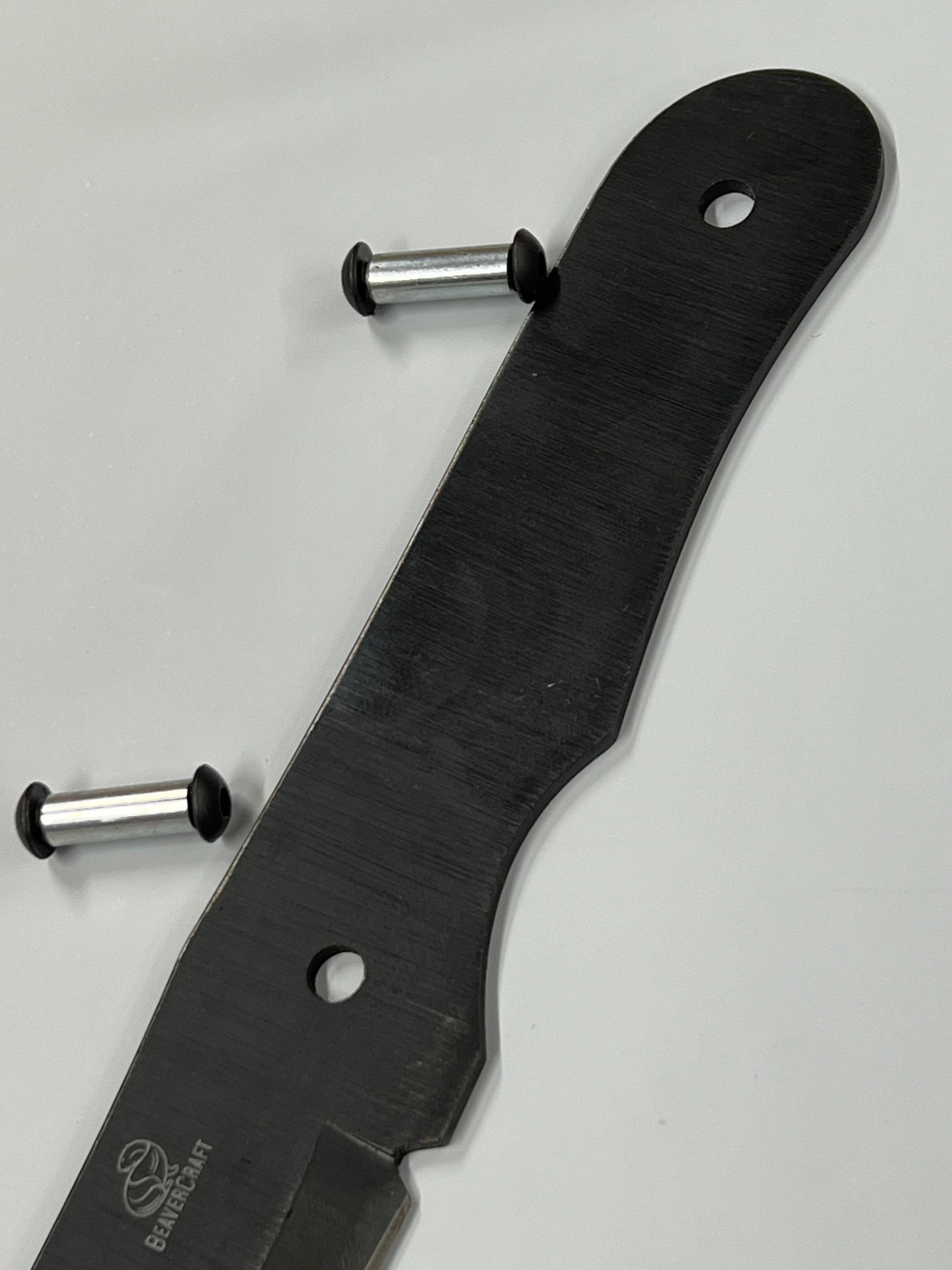 Lama per coltello Bushcraft BSH5 con viti