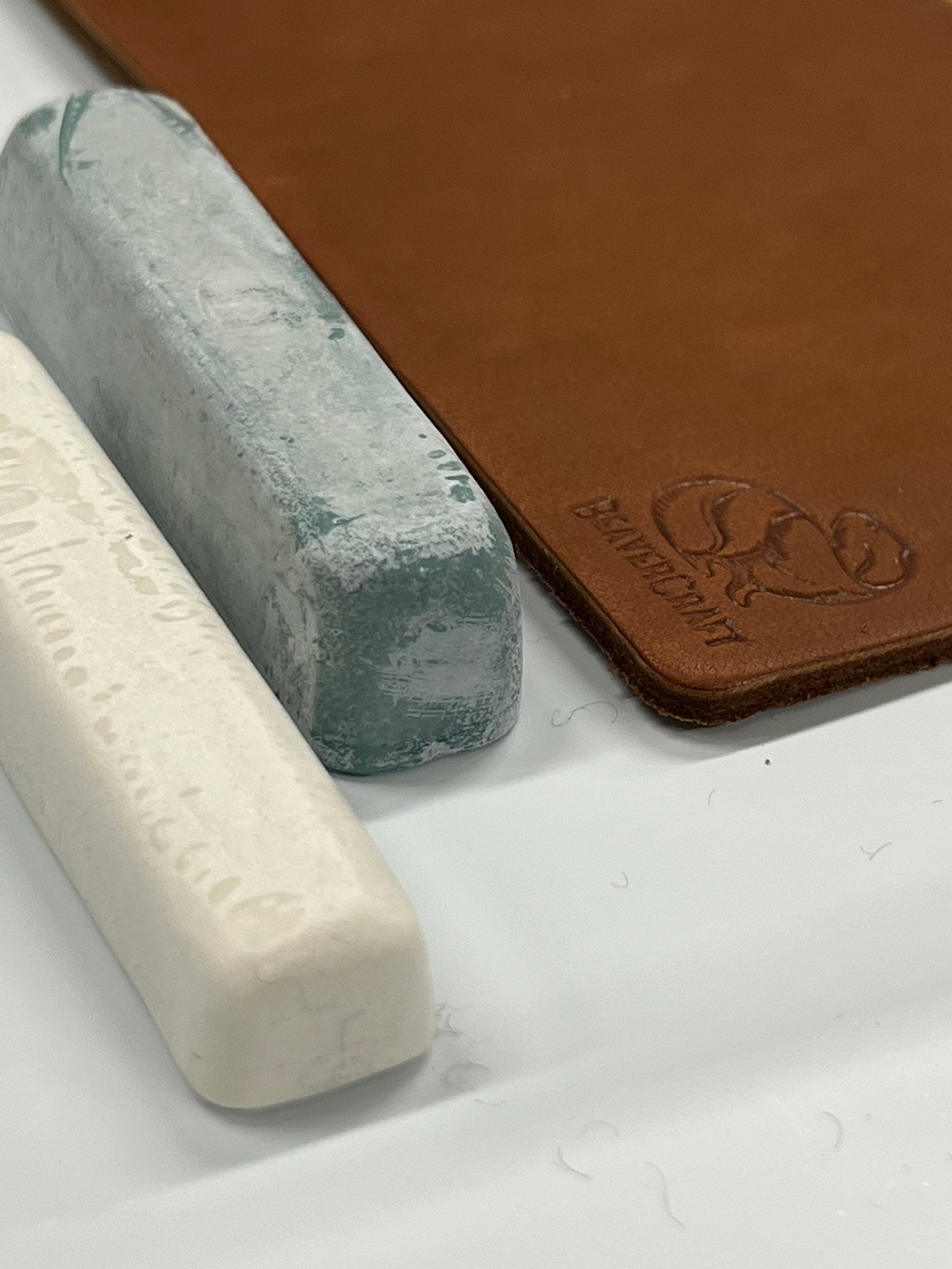 Strop in pelle 200x75mm incl. 2 tipi di pasta abrasiva
