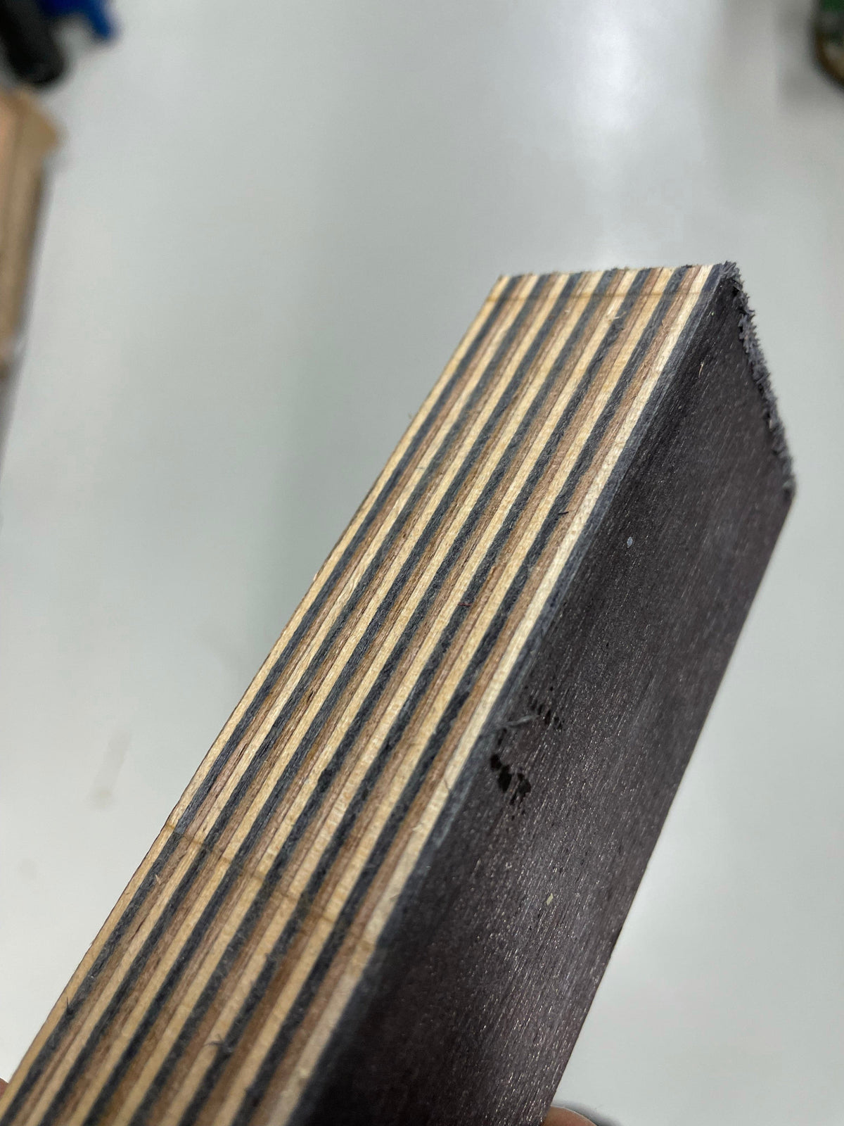 Lawood Blokk - Blocco in legno laminato e colorato