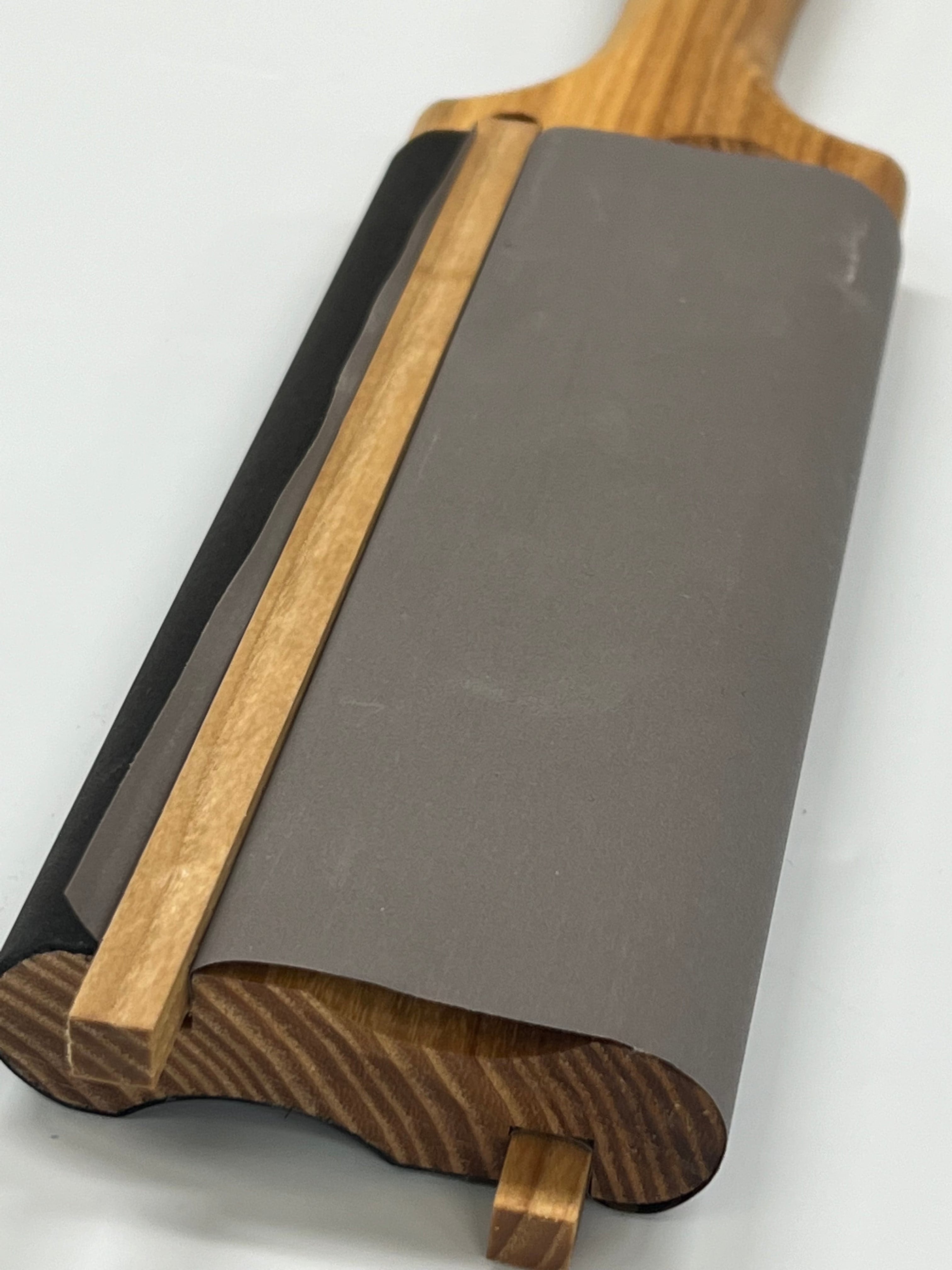 Cinghia di affilatura per coltello da intaglio e lama curva LS5P1