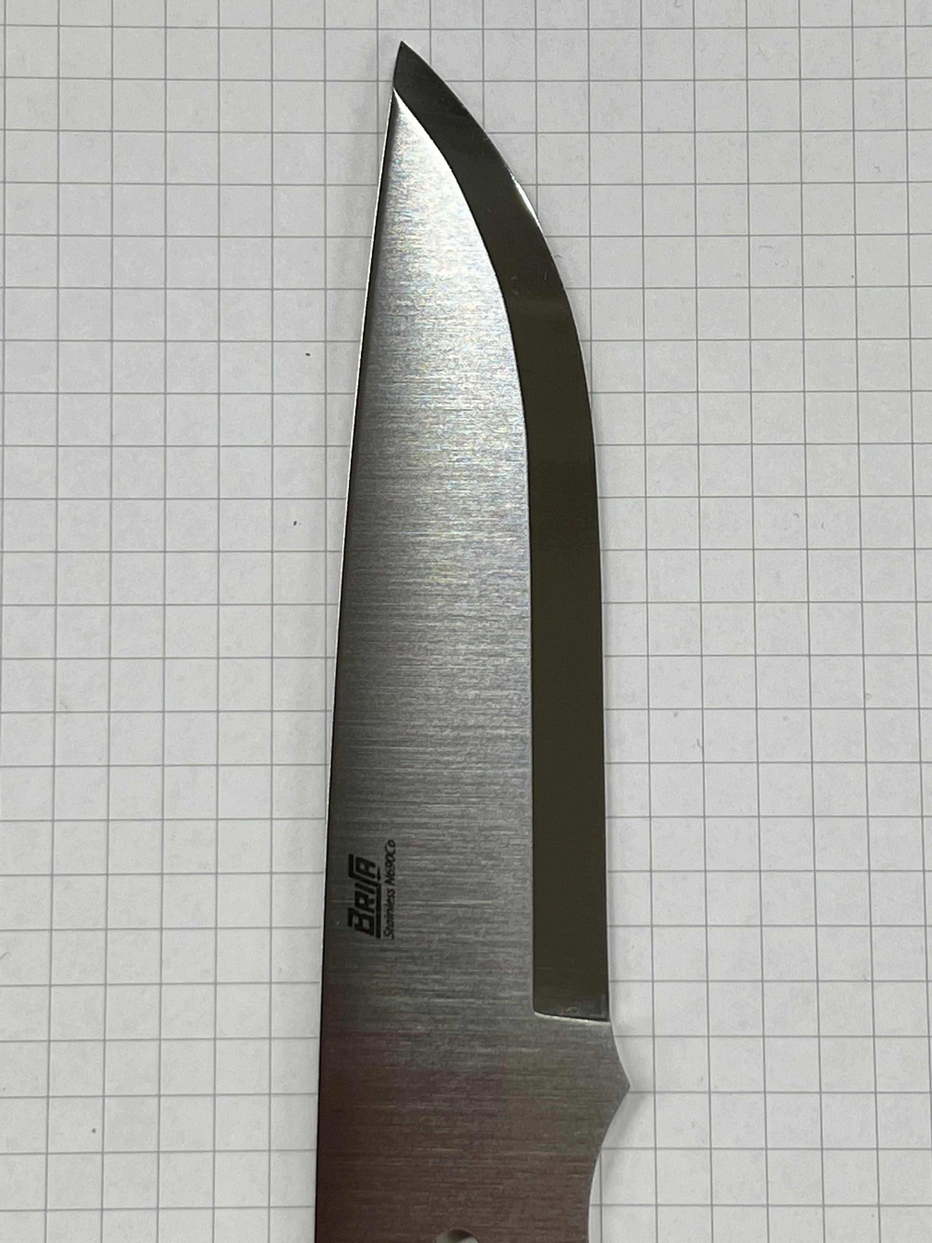 Lama per coltello Brisa Trapper 95 Scandi N690 in acciaio inossidabile