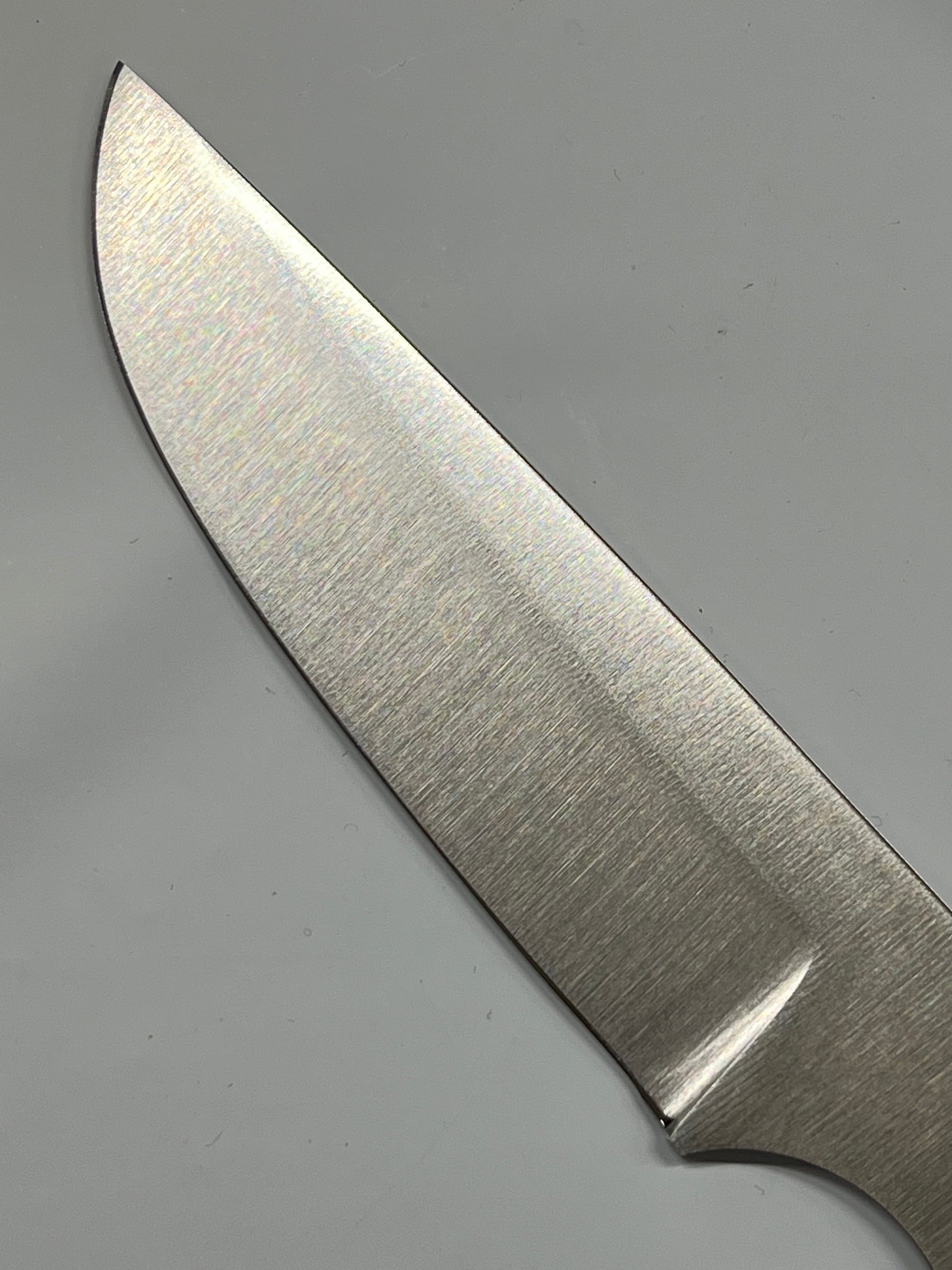 Lama per coltello Brisa Hunter 125 in acciaio inossidabile